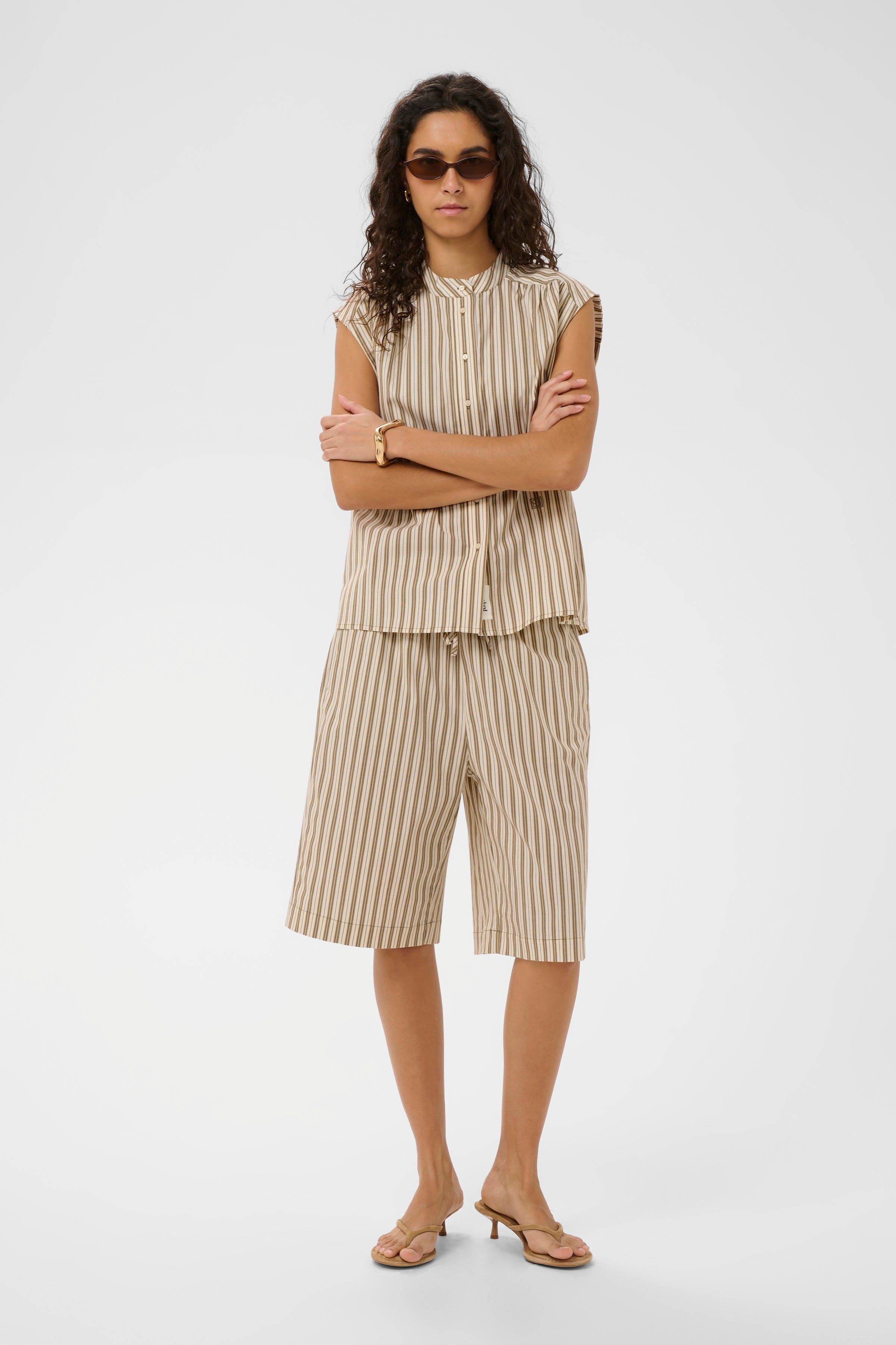 SLBlanca Shorts LOOKBOOK FRONT 30409196-304915