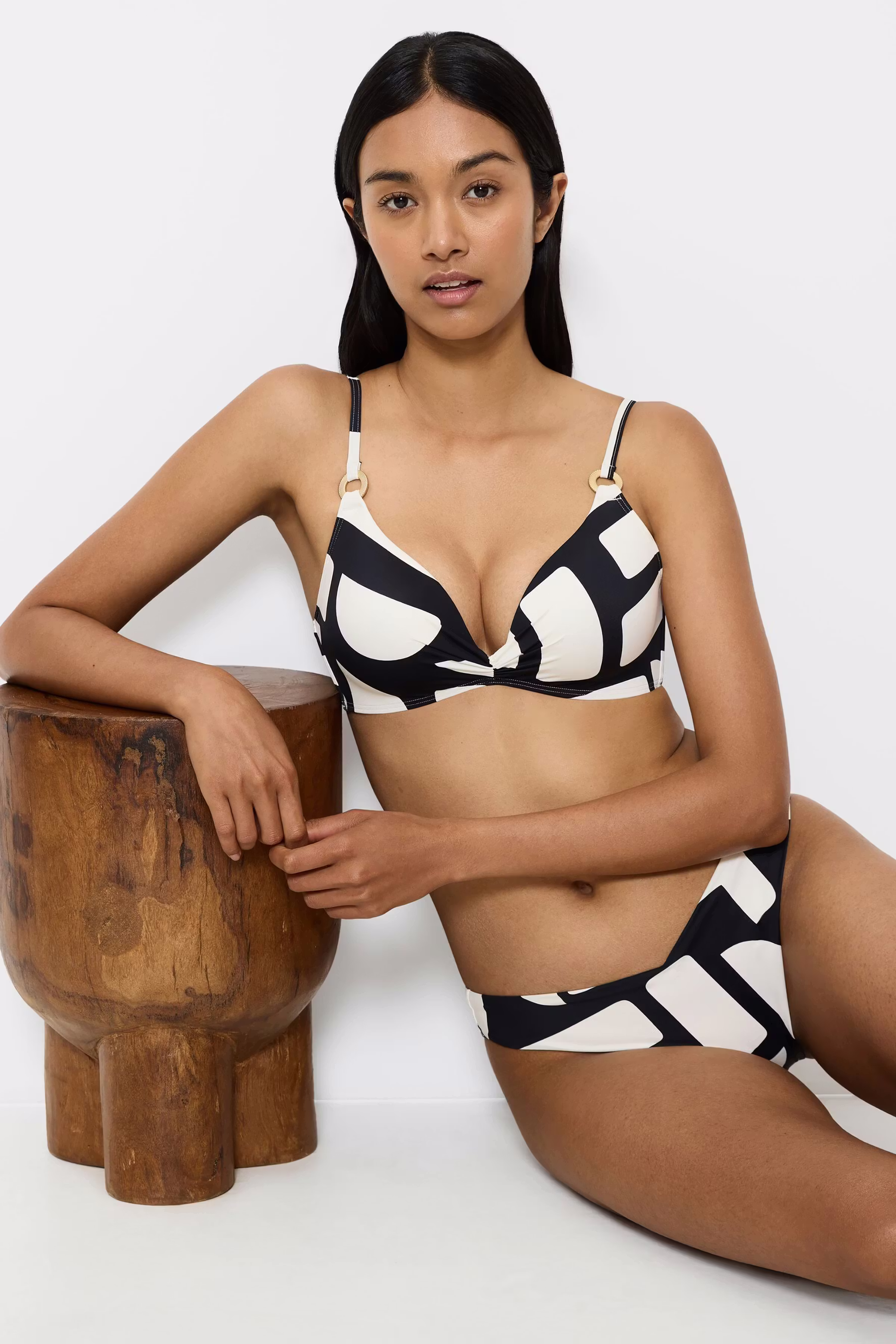 SummerAllure Bikini-topp LOOKBOOK FRONT 40500295-TM016