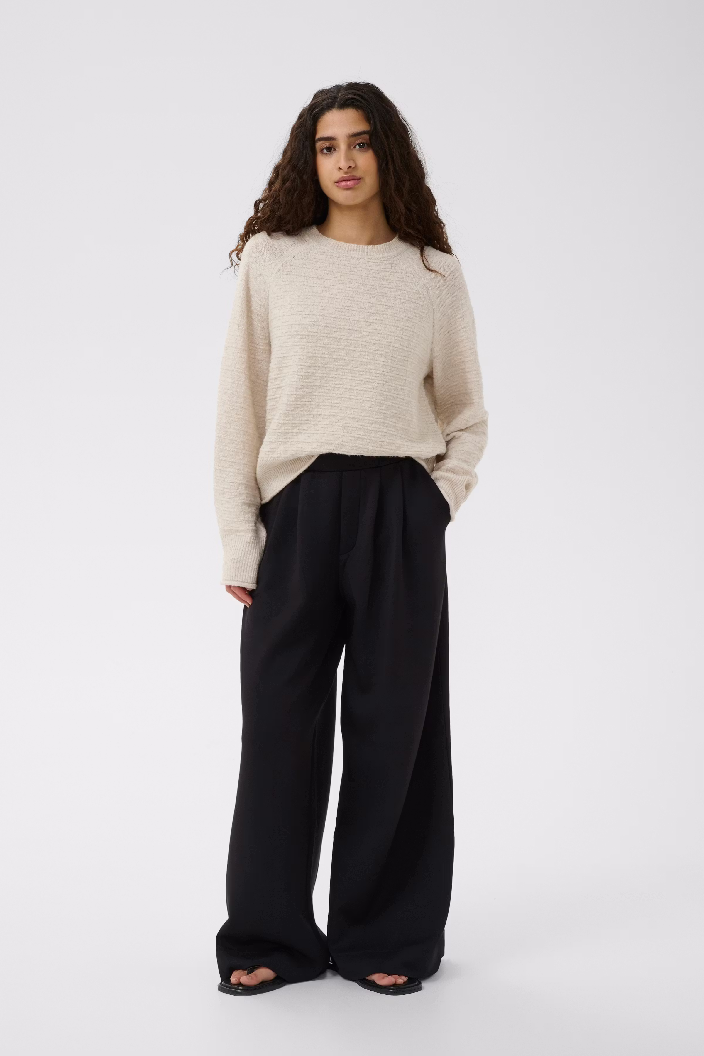 SIMIIW Vincent Trousers LOOKBOOK FRONT 30112436-194008