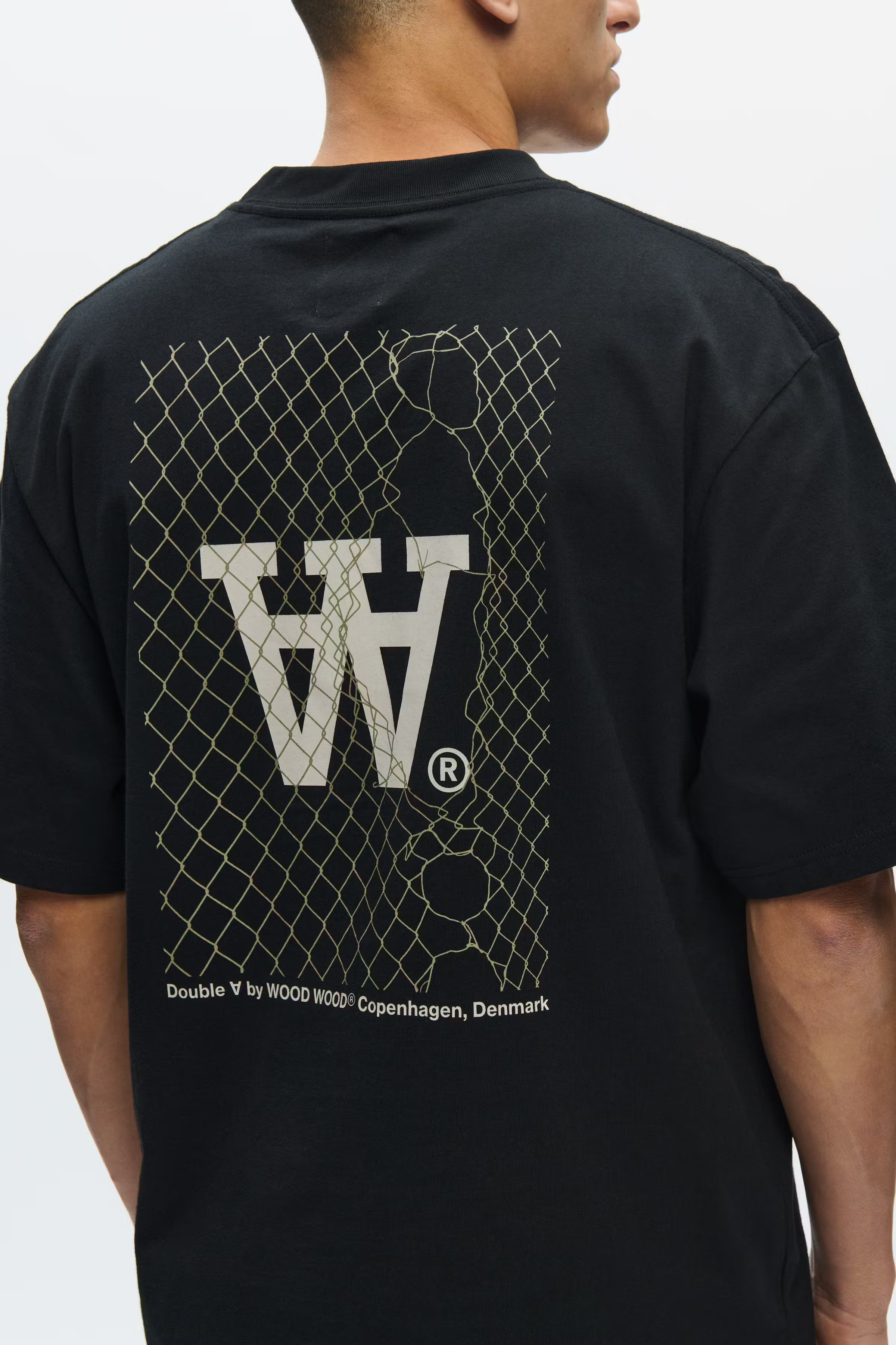 WWLiam T-shirt fence LOOKBOOK DETAIL 30251969-303700