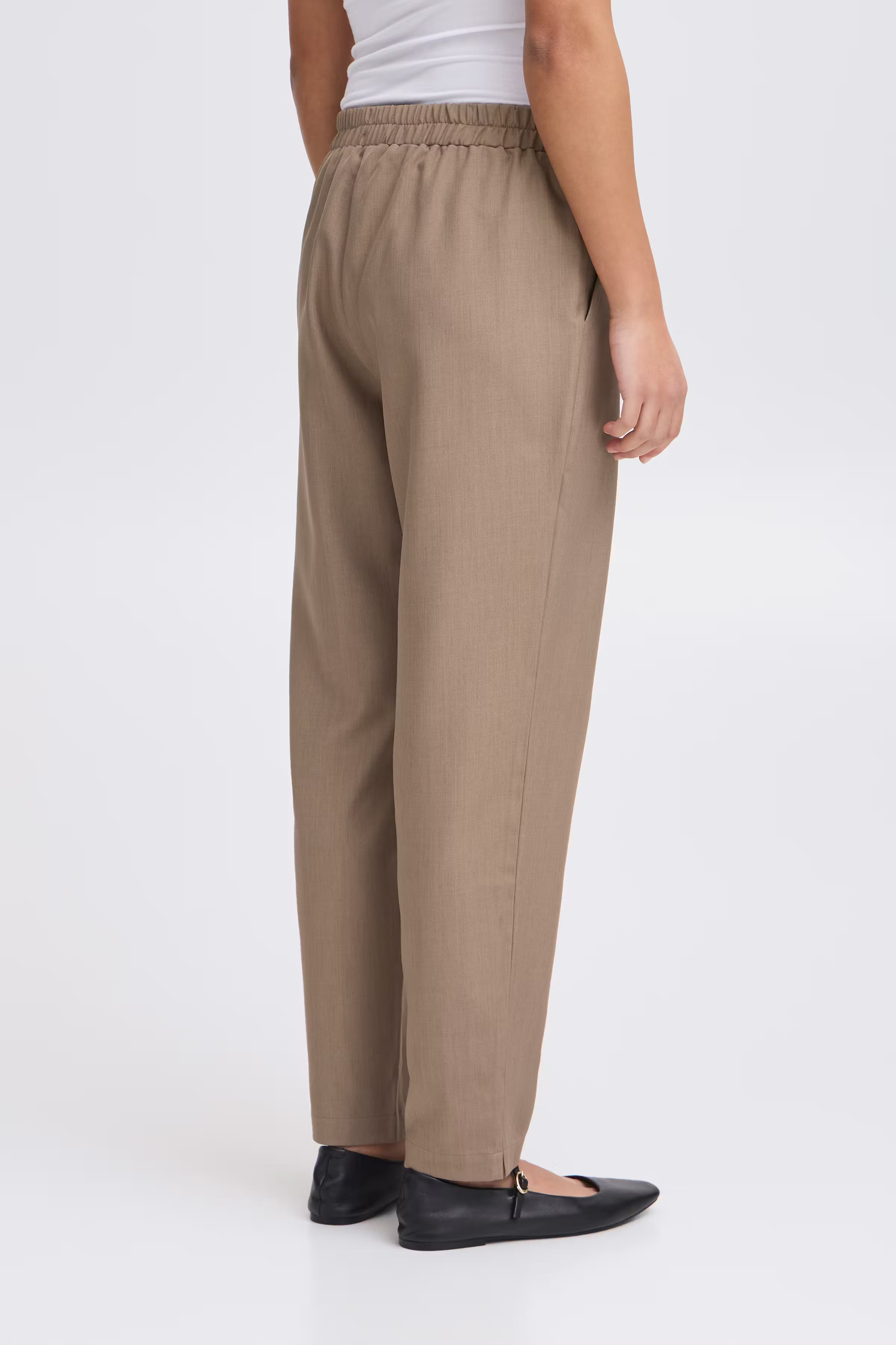 IXDORTHEA Trousers LOOKBOOK BACK 20123721-181017