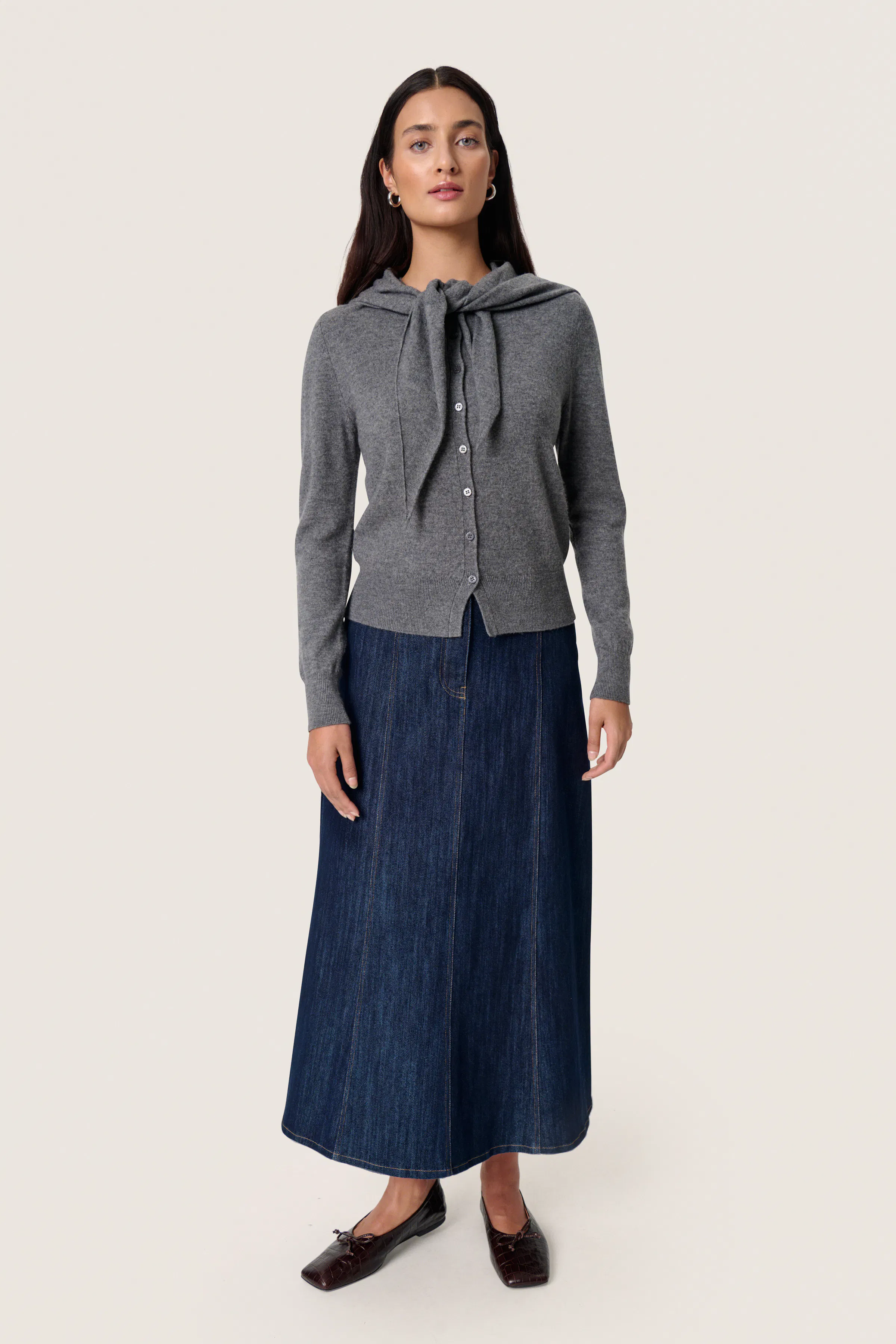 SLMolina Cardigan LOOKBOOK FRONT 30408685-303161