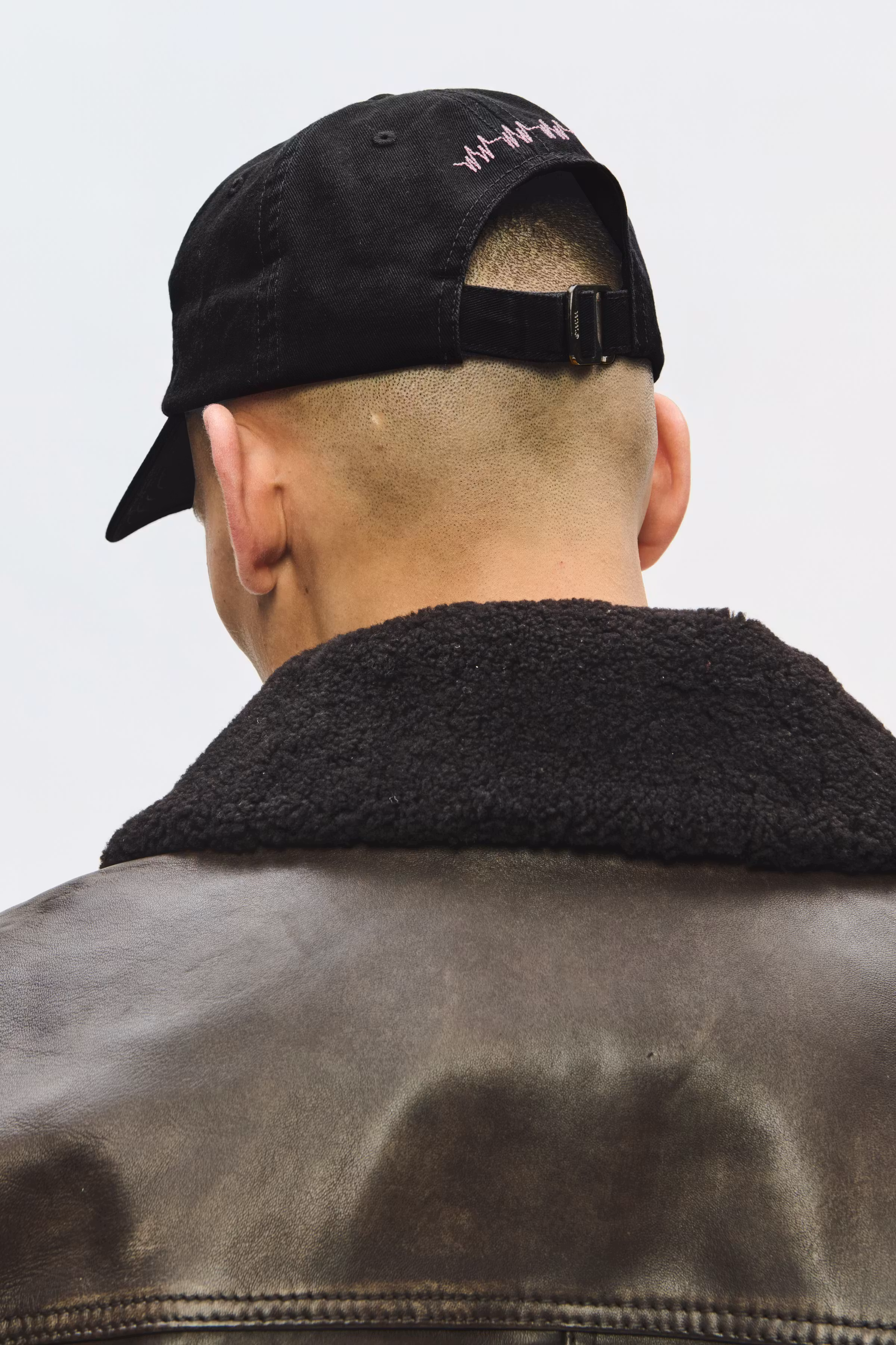 WWRadio Silence Cap LOOKBOOK DETAIL 30252249-194305