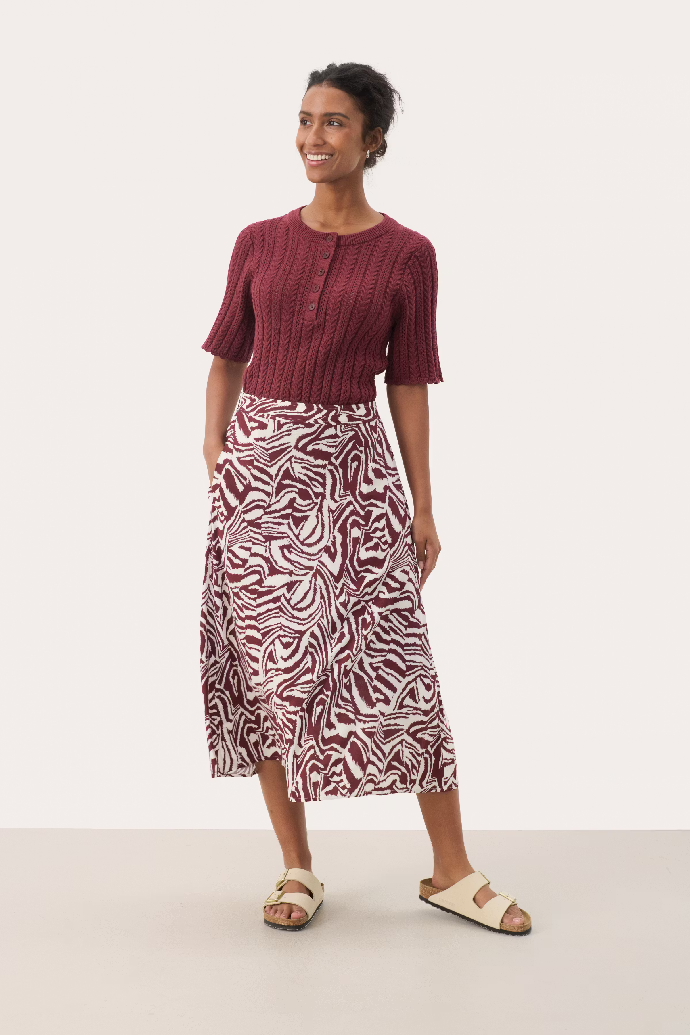 BiseraPW Skirt LOOKBOOK FRONT 30308685-304427