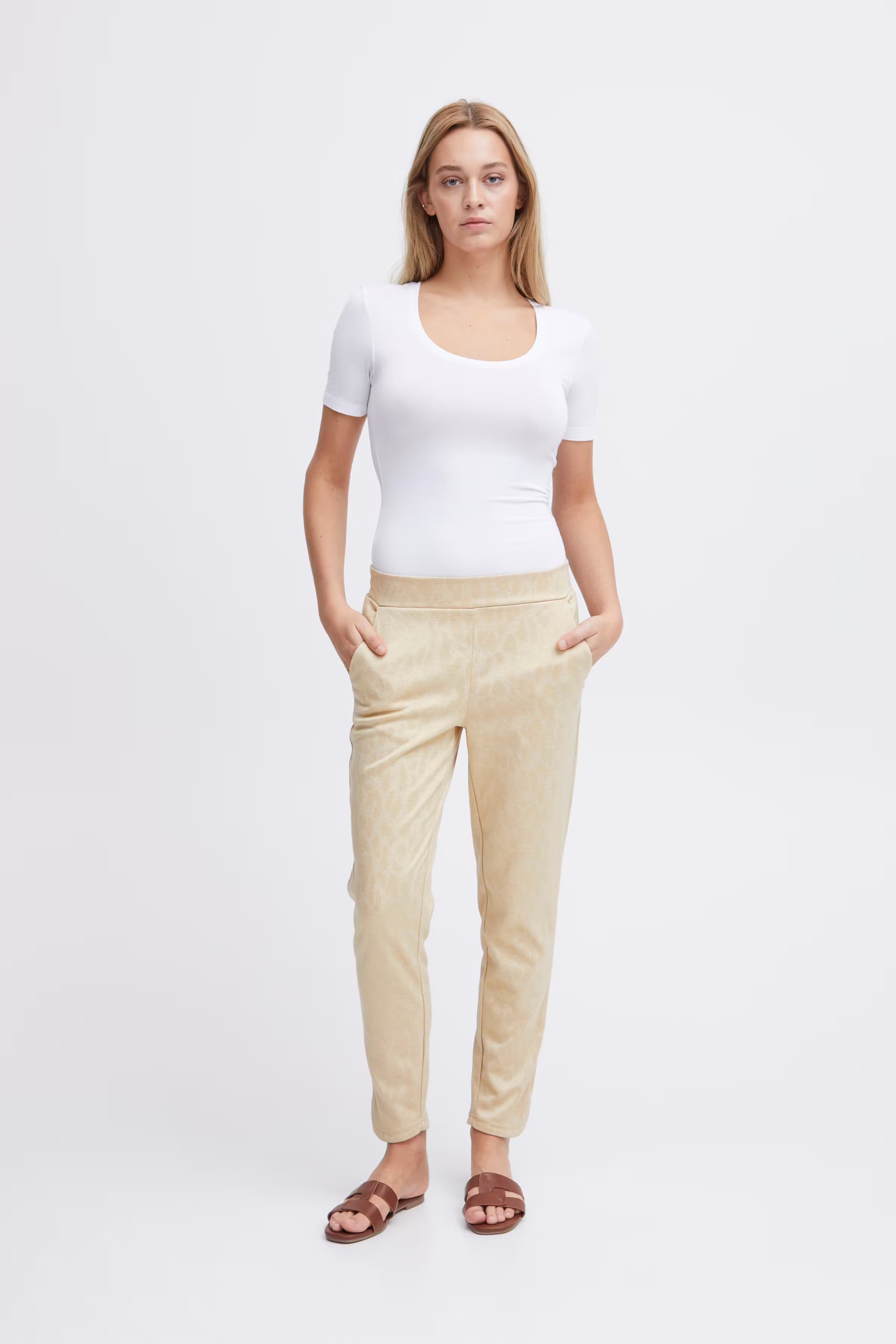 IHKATE Broek LOOKBOOK FRONT 20120654-151308