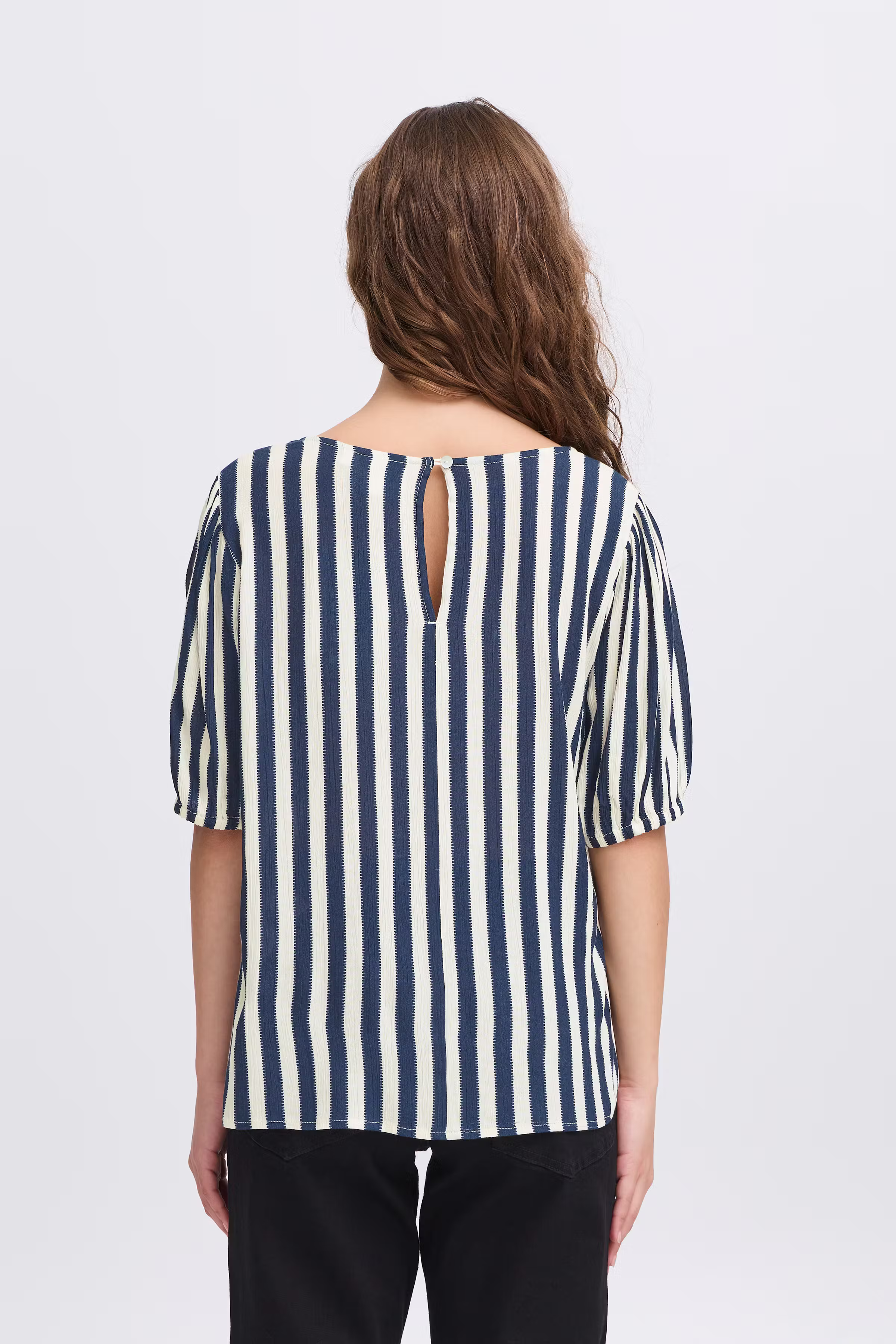 IHMARRAKECH Kurzarm-Bluse LOOKBOOK BACK 20122973-204479
