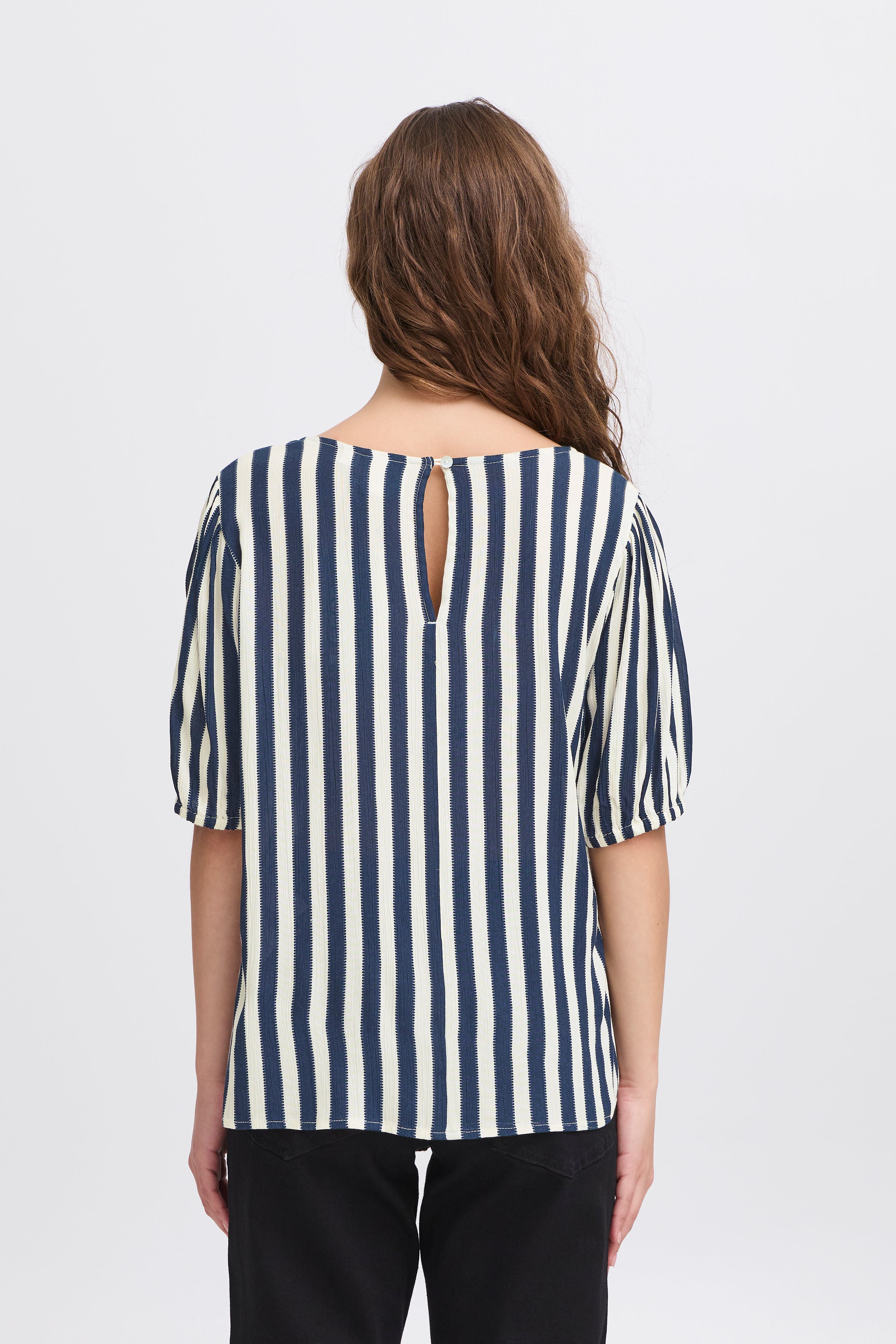 IHMARRAKECH Kurzarm-Bluse LOOKBOOK BACK 20122973-204479