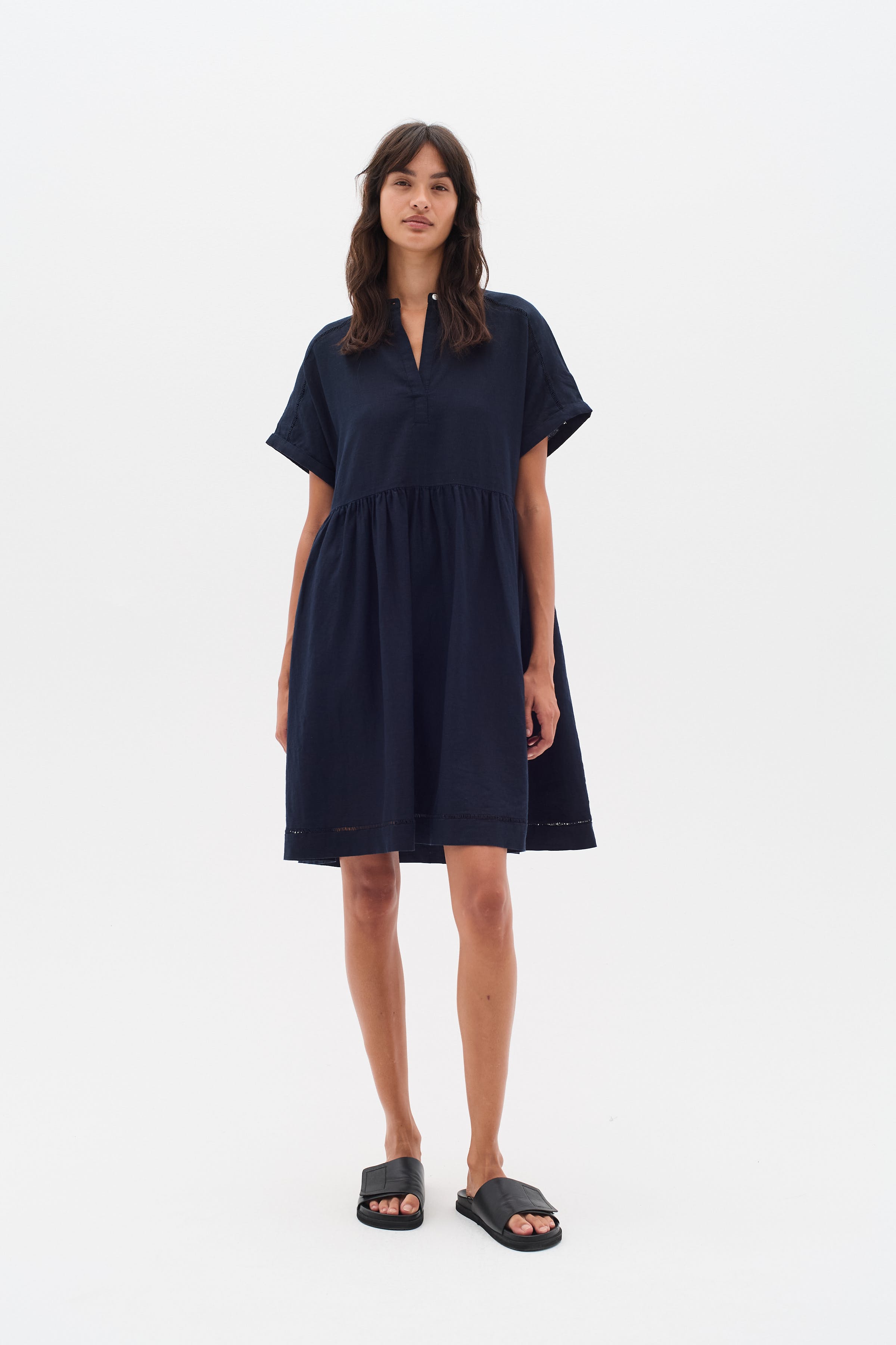 FaridaIW Linnen Jurk LOOKBOOK FRONT 30110436-300005