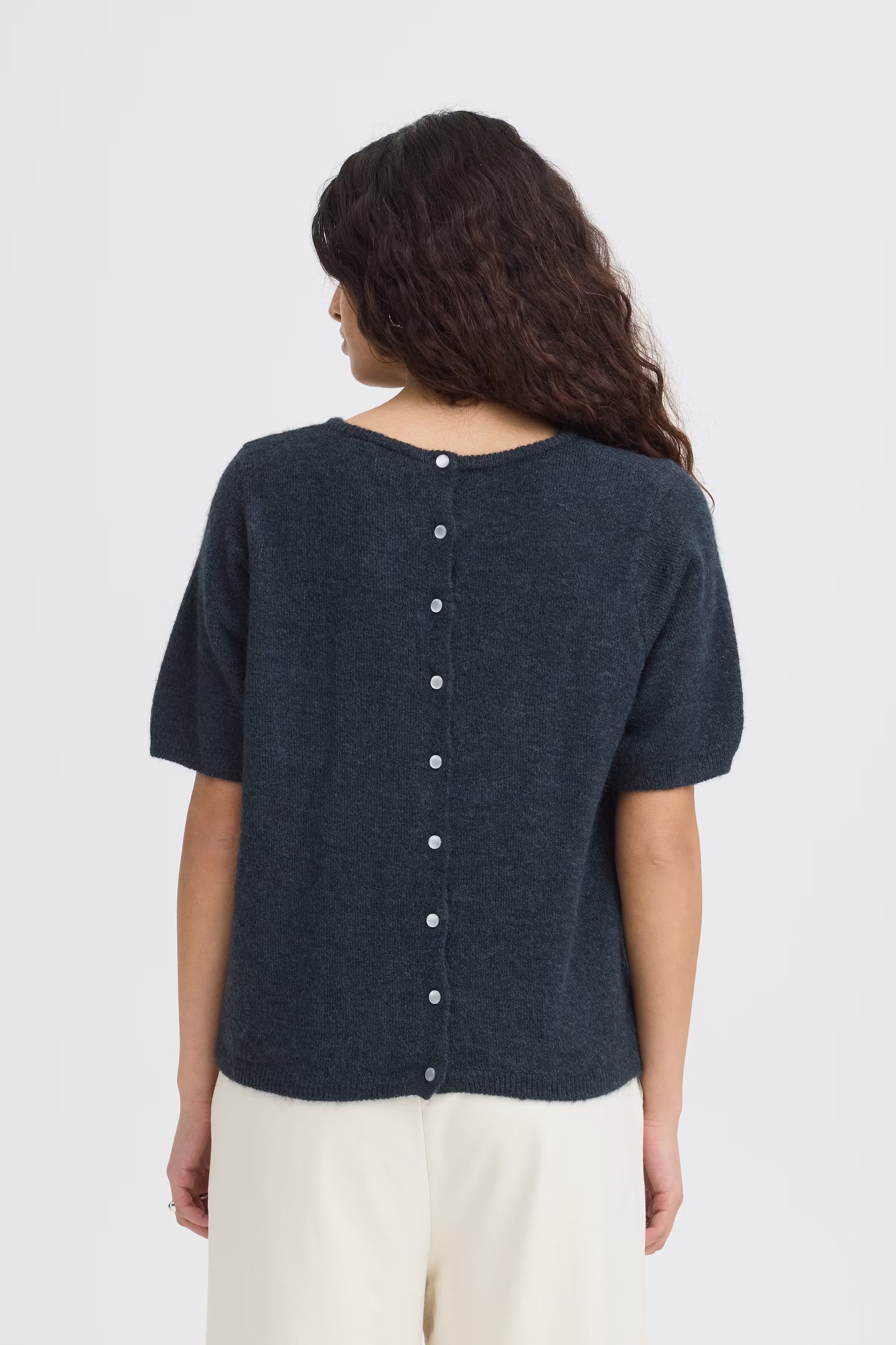 IHKAMARA Pullover LOOKBOOK BACK 20124154-194010