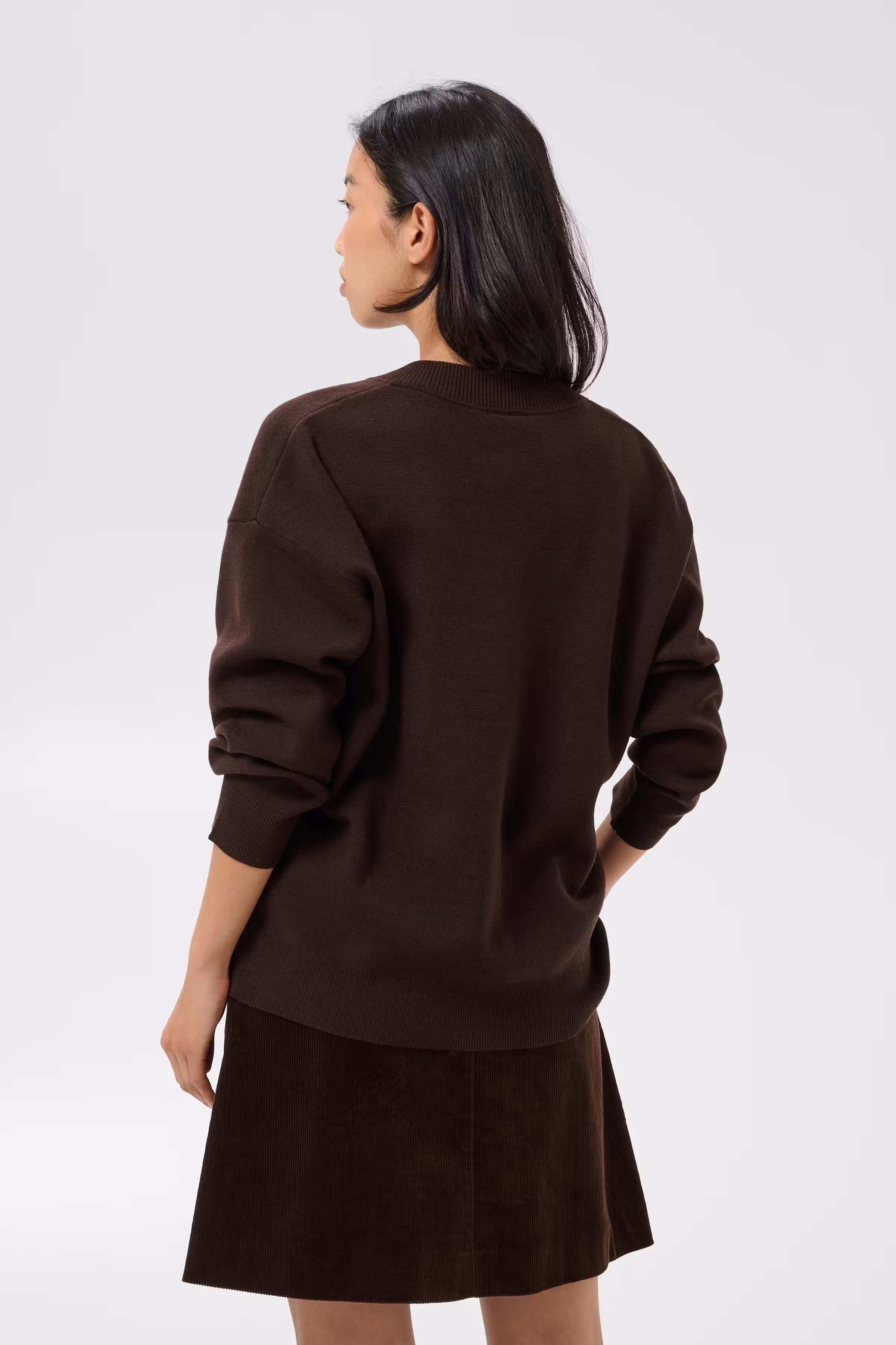 ChantallyPW Pullover LOOKBOOK BACK 30310916-191106