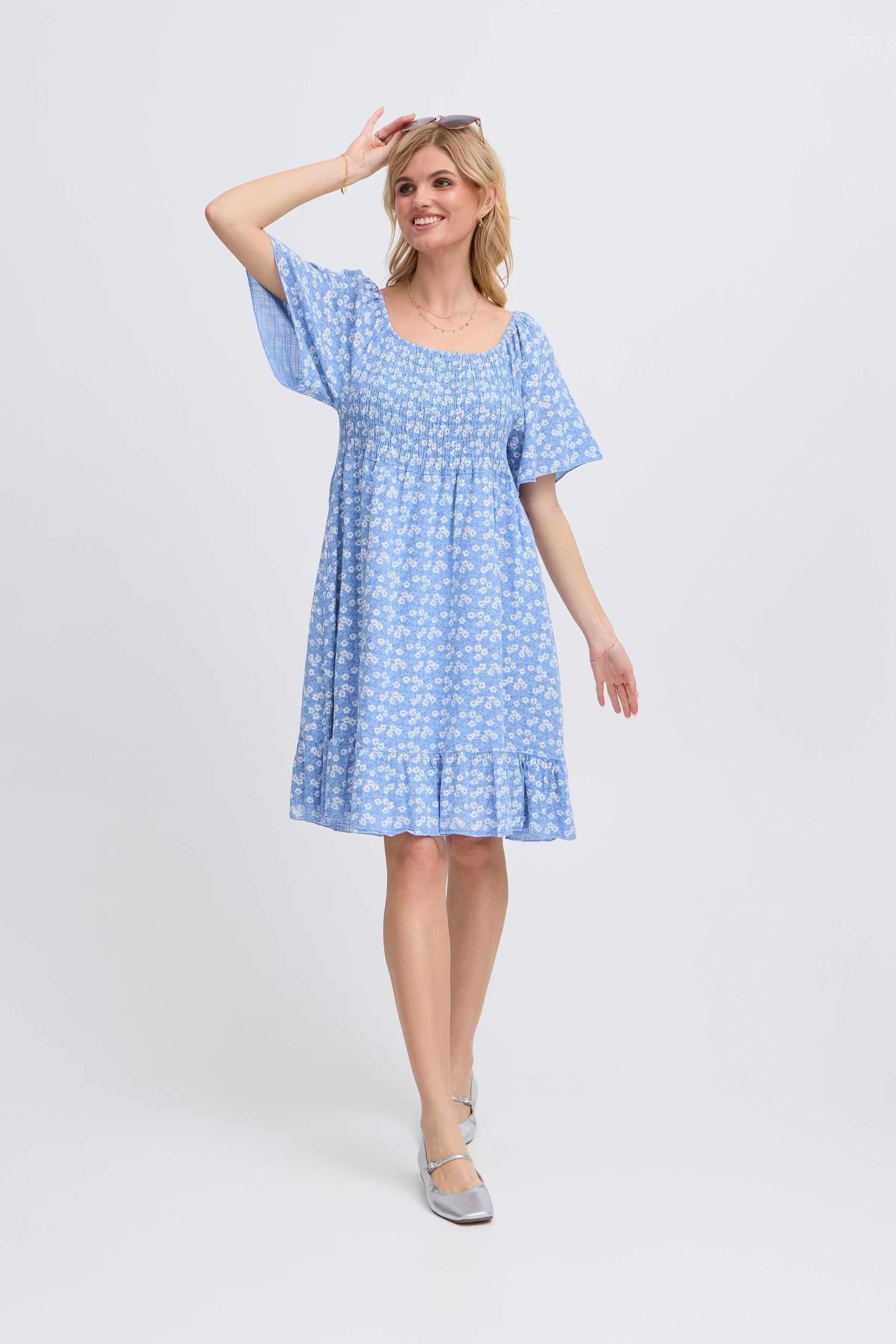 SBALEXA Kjole LOOKBOOK FRONT 22100973-174041