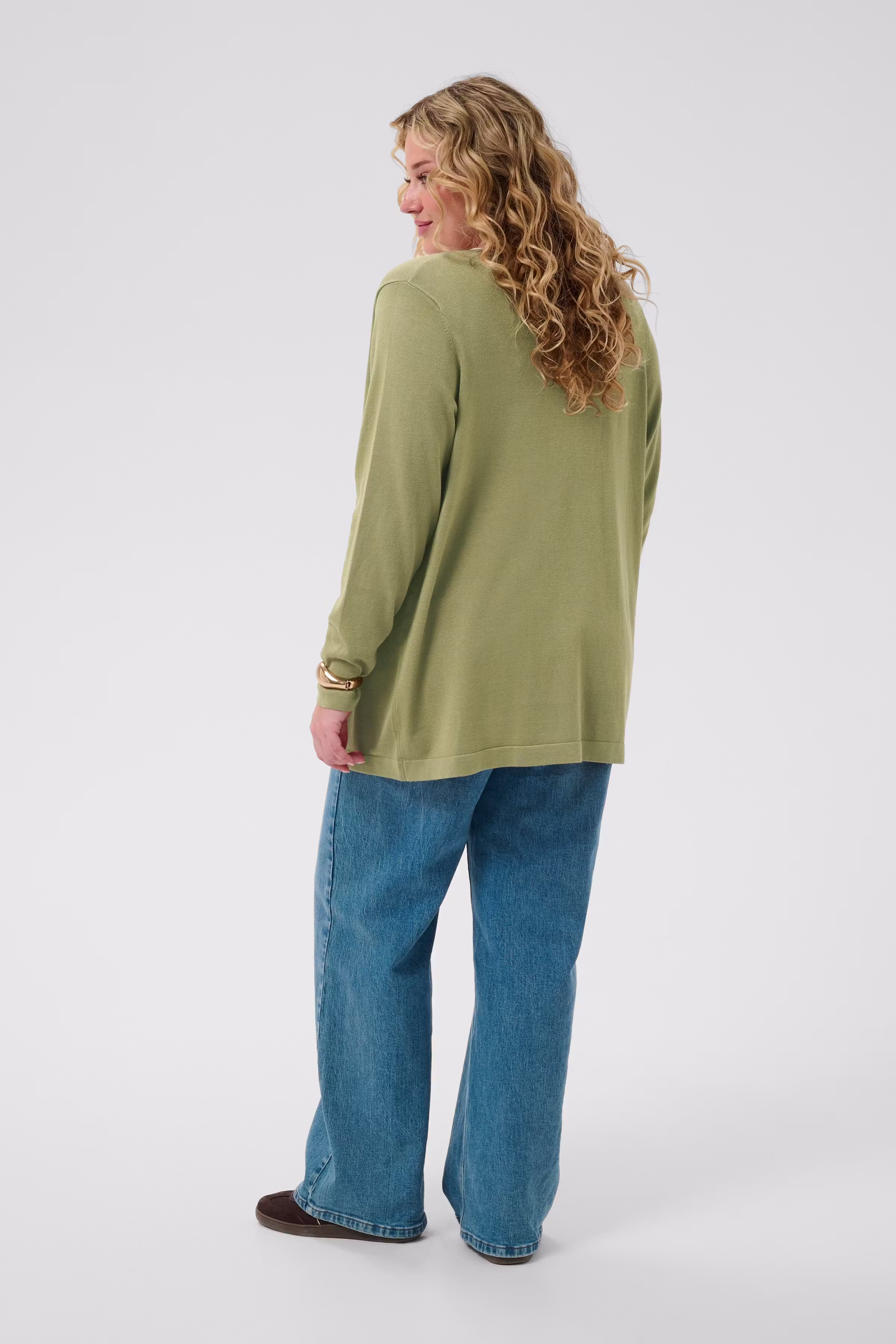 KCfarsia Cardigan LOOKBOOK BACK 10580339-170620