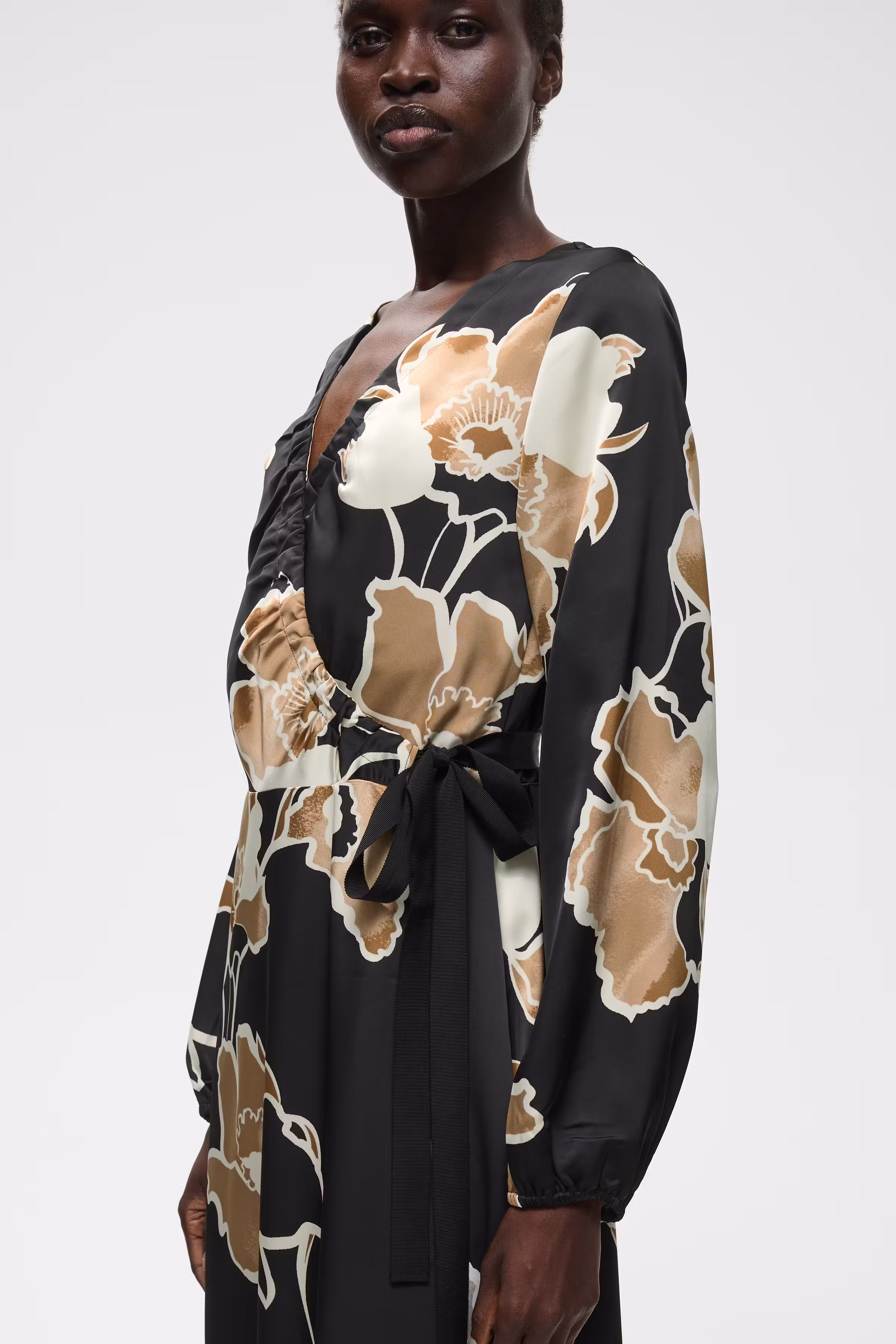 OLIVEIW Kleid LOOKBOOK DETAIL 30113011-900013141
