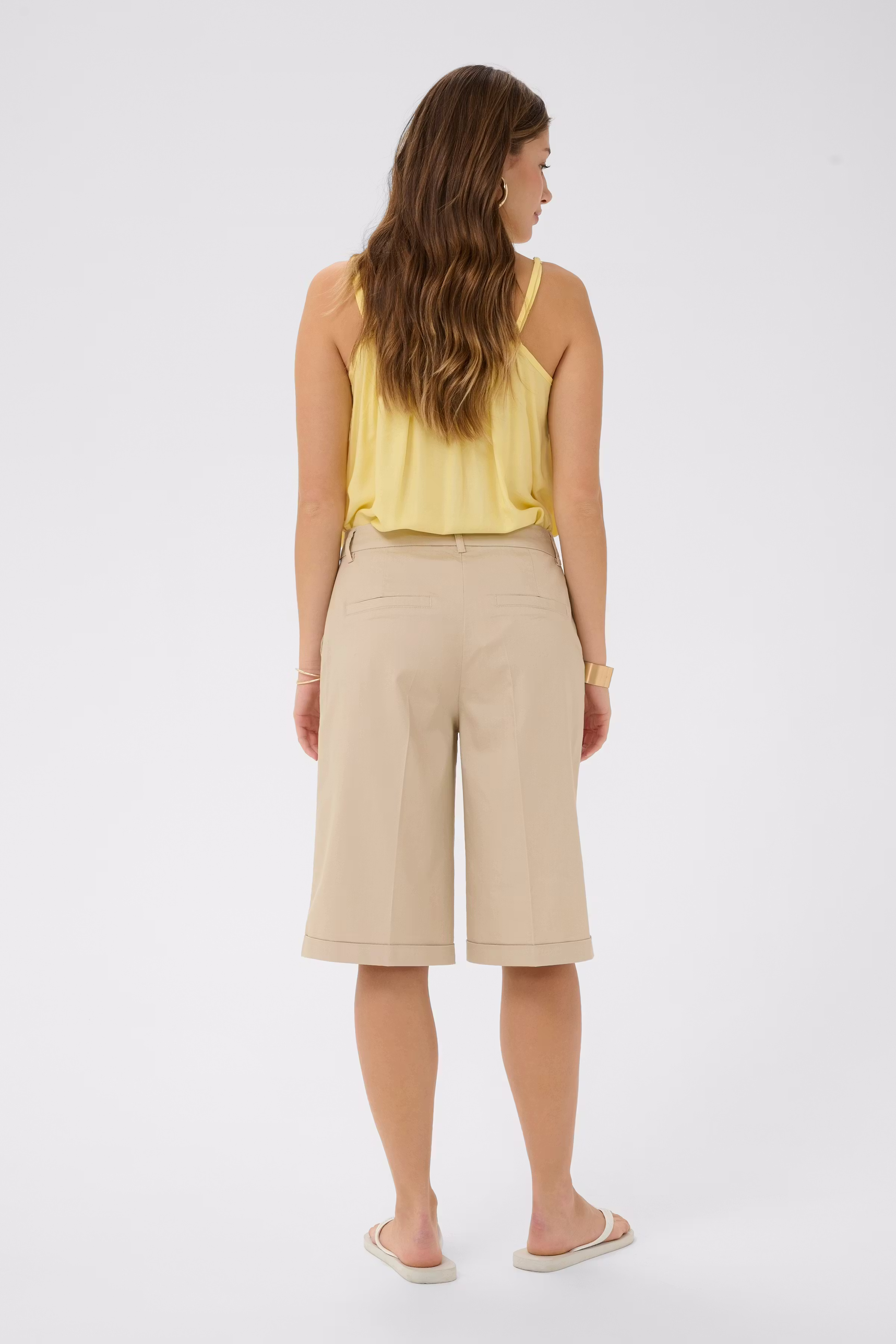 CRGia Hose LOOKBOOK BACK 10615039-151305