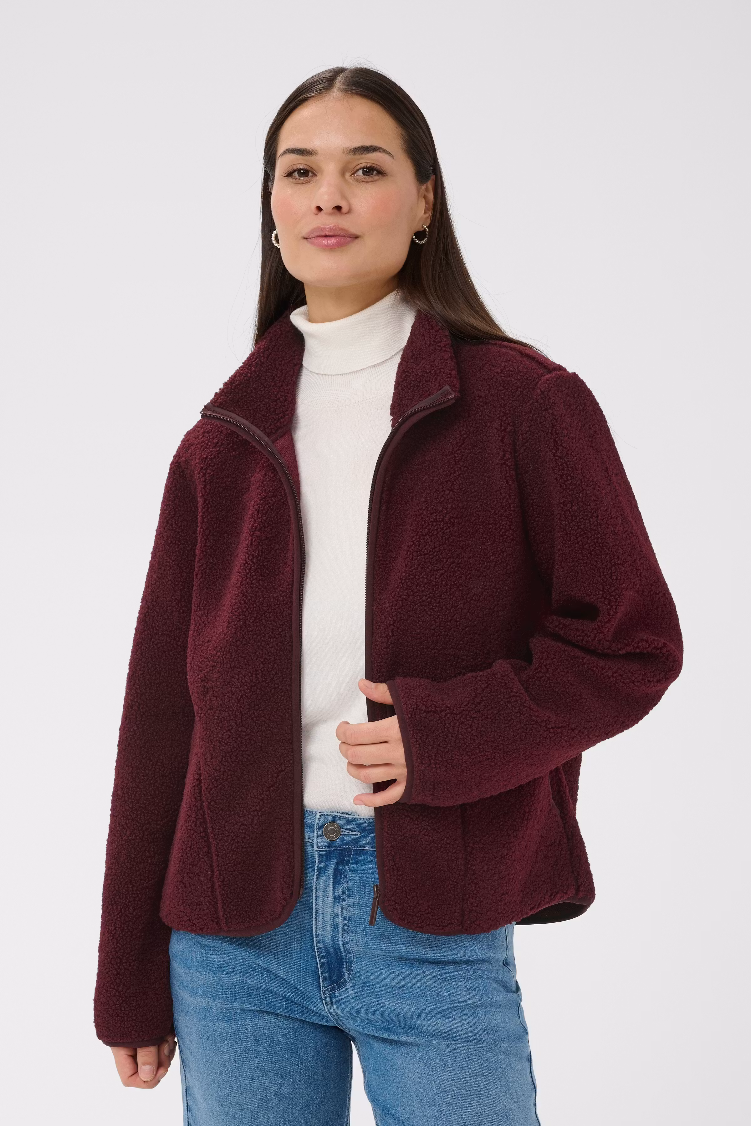 KAally Fleece LOOKBOOK FRONT 10511206-191522
