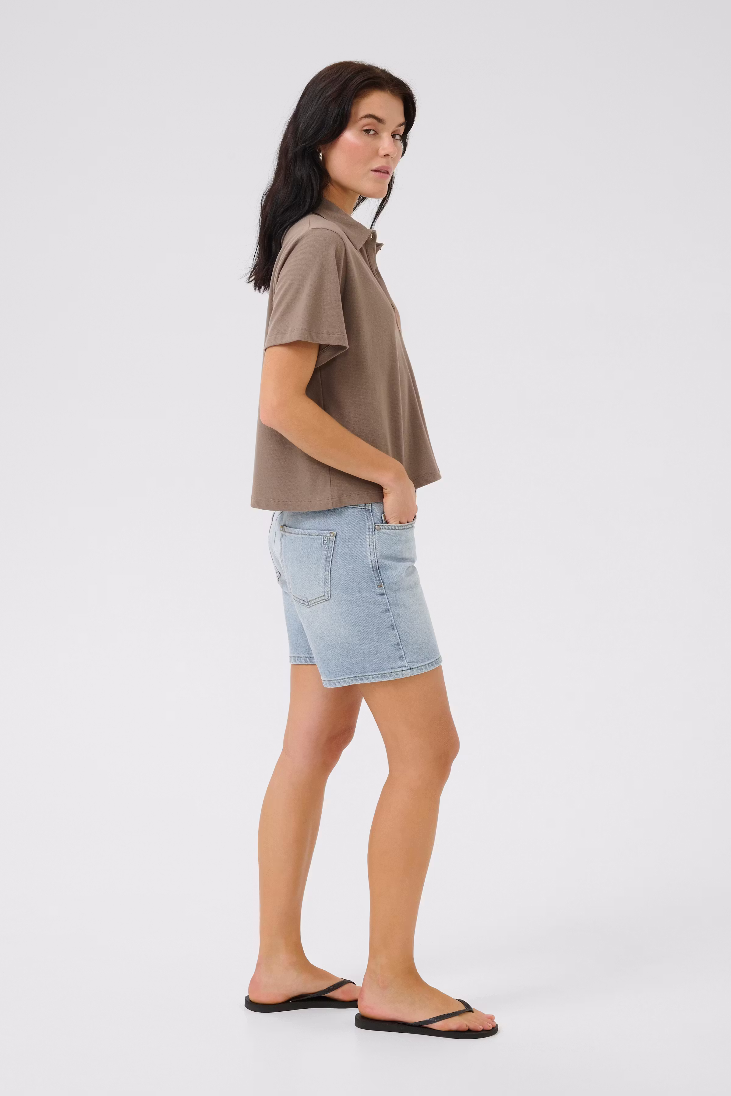 LucyMW Shorts LOOKBOOK FRONT 10704295-100045