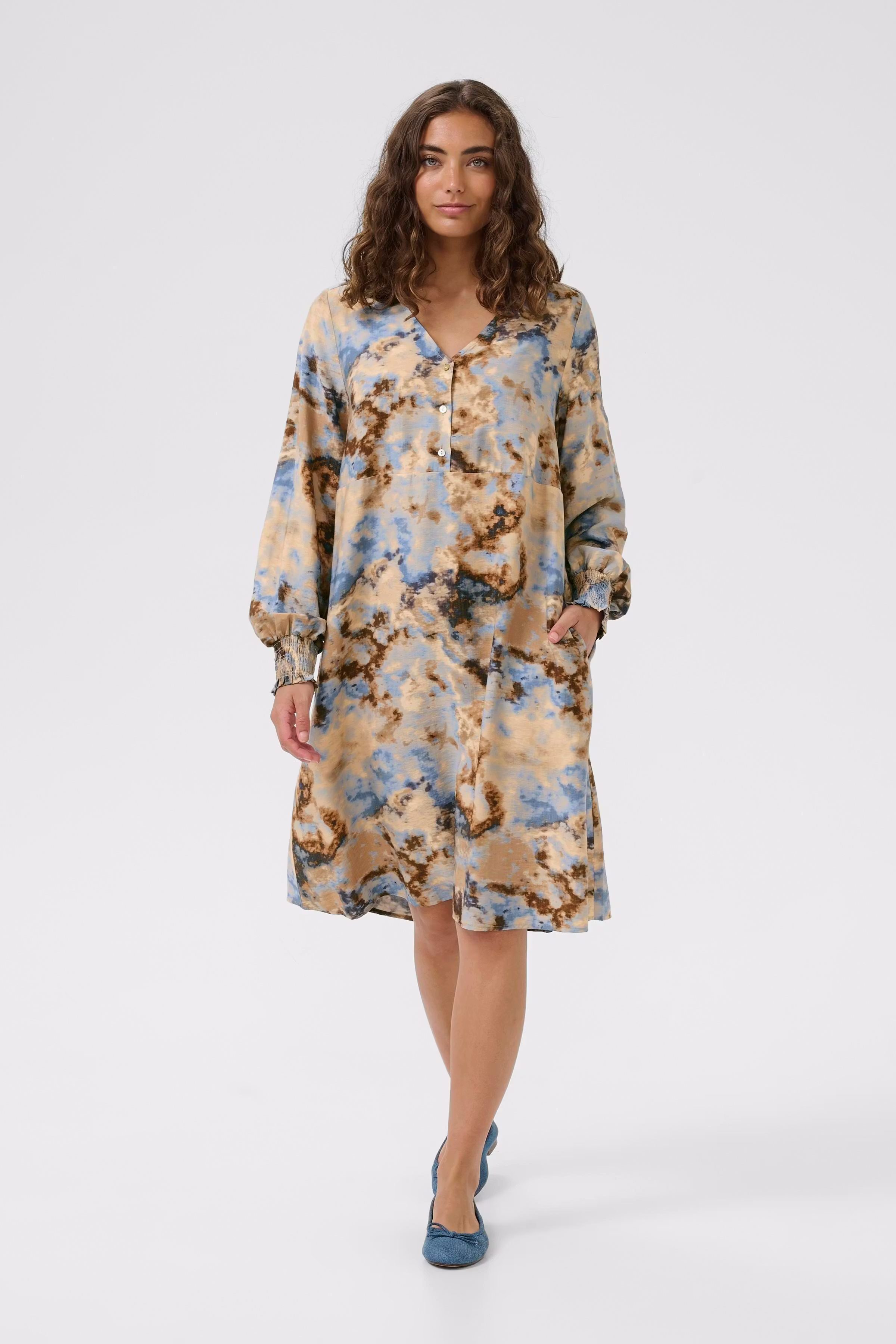 CUhizzy Dress LOOKBOOK FRONT 50112850-109090