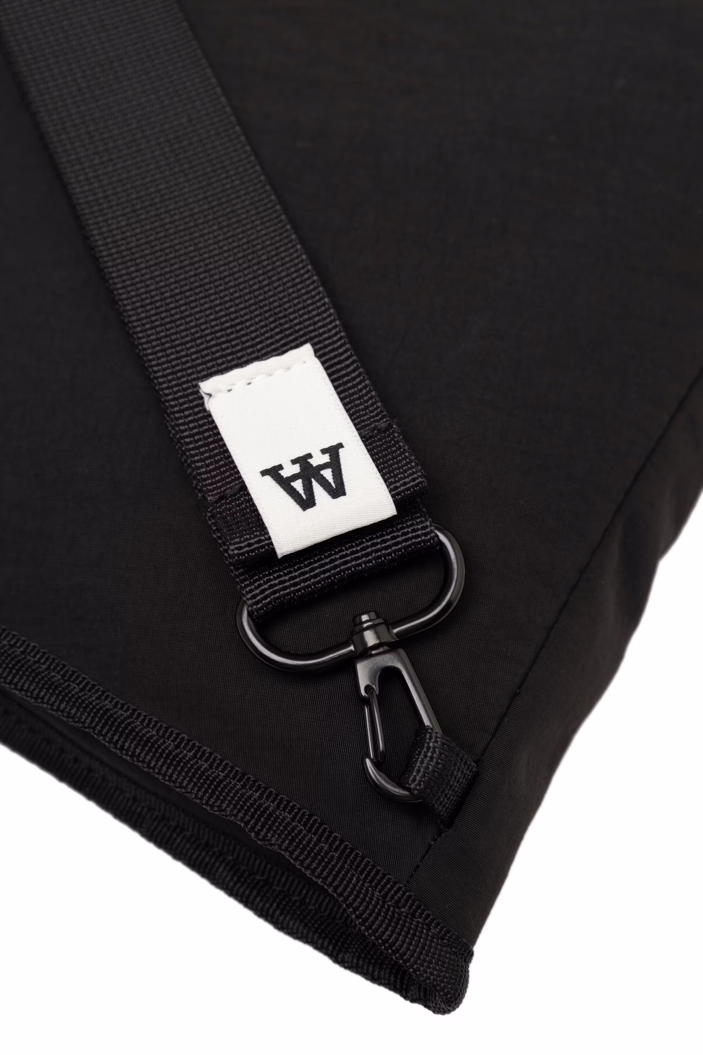 WWFlorian side bag PACK DETAIL 30251922-303700