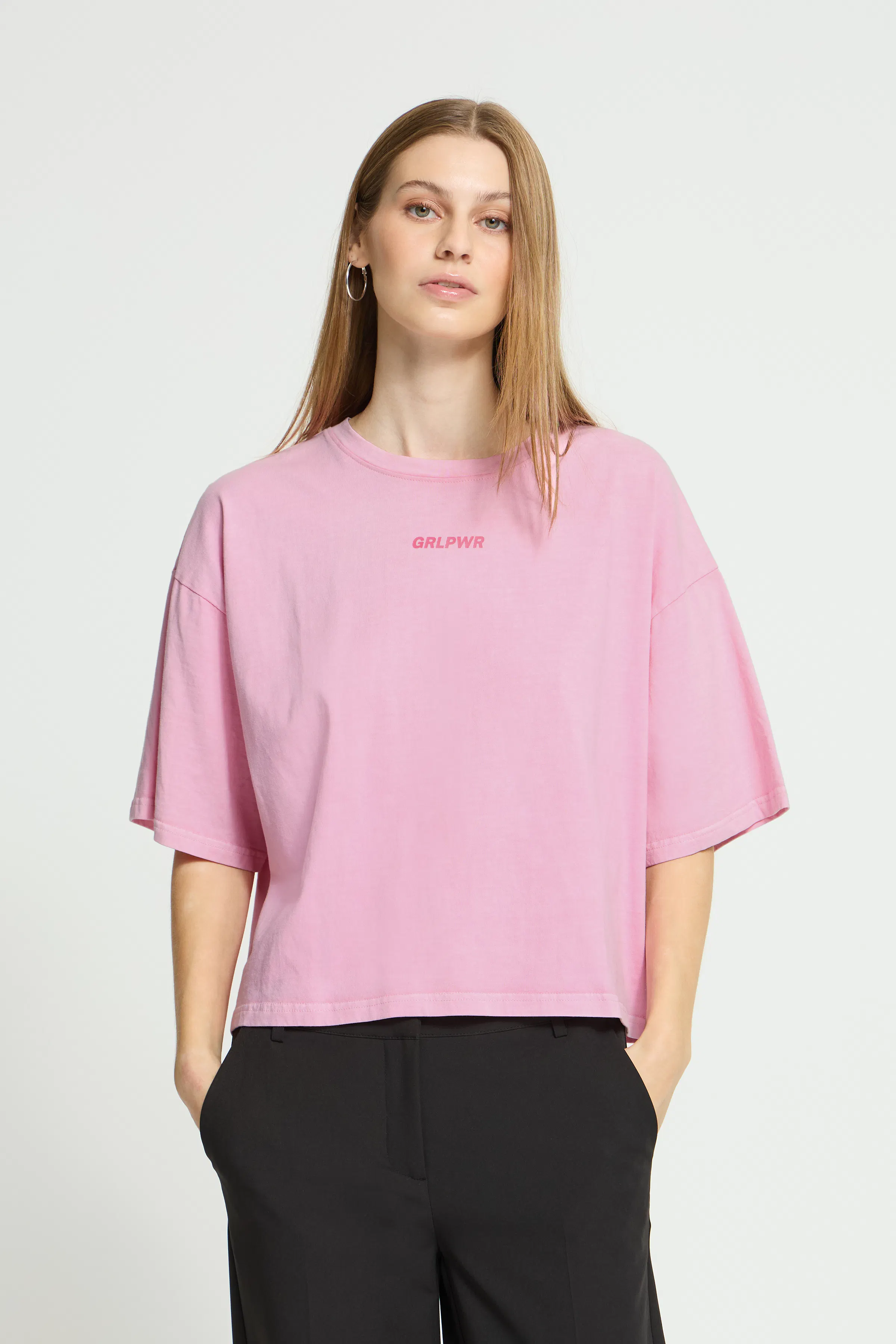 IHNICA T-shirt LOOKBOOK FRONT 20126998-900013944