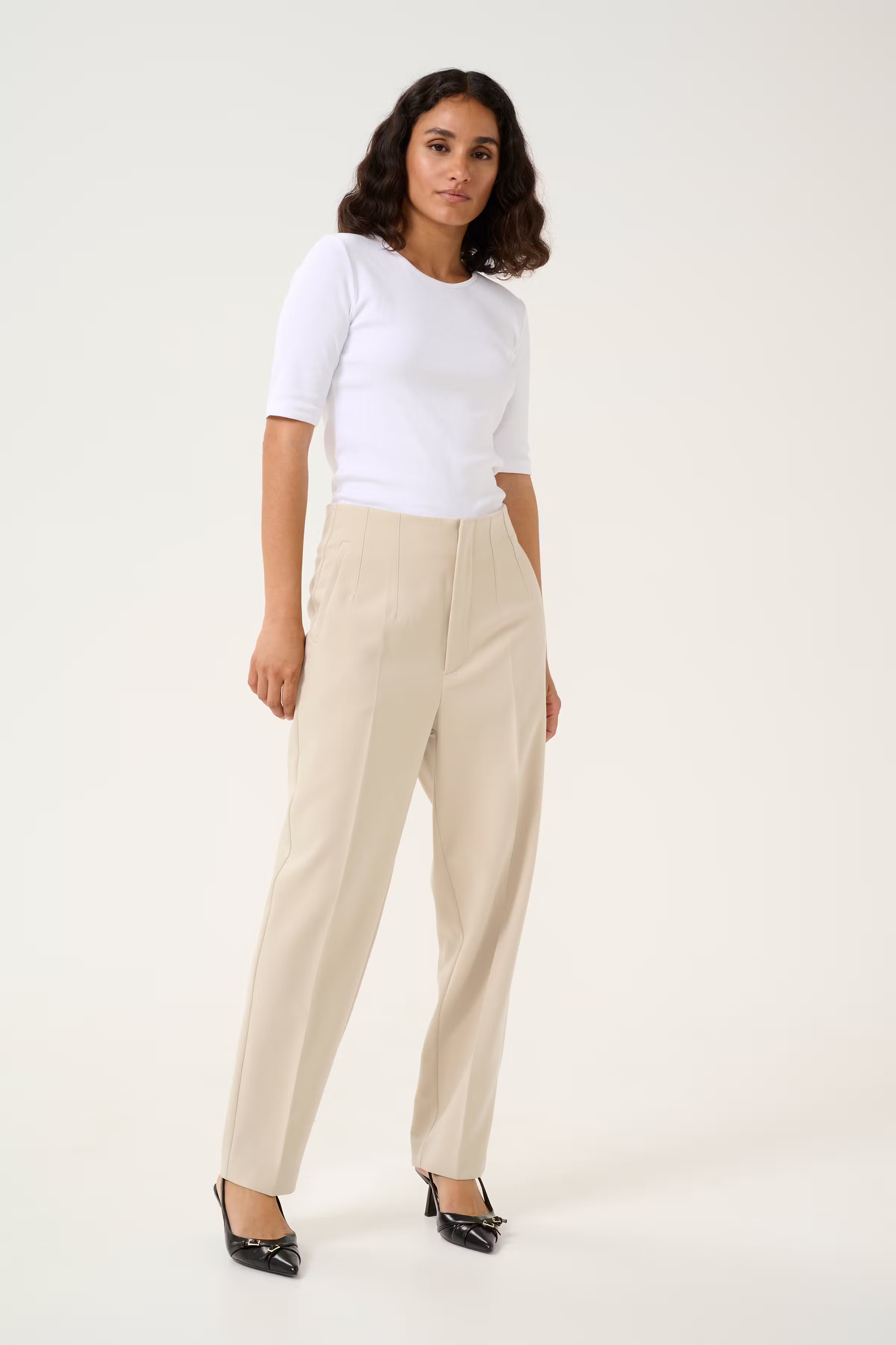 KAhella Bukser LOOKBOOK FRONT 10508755-151305