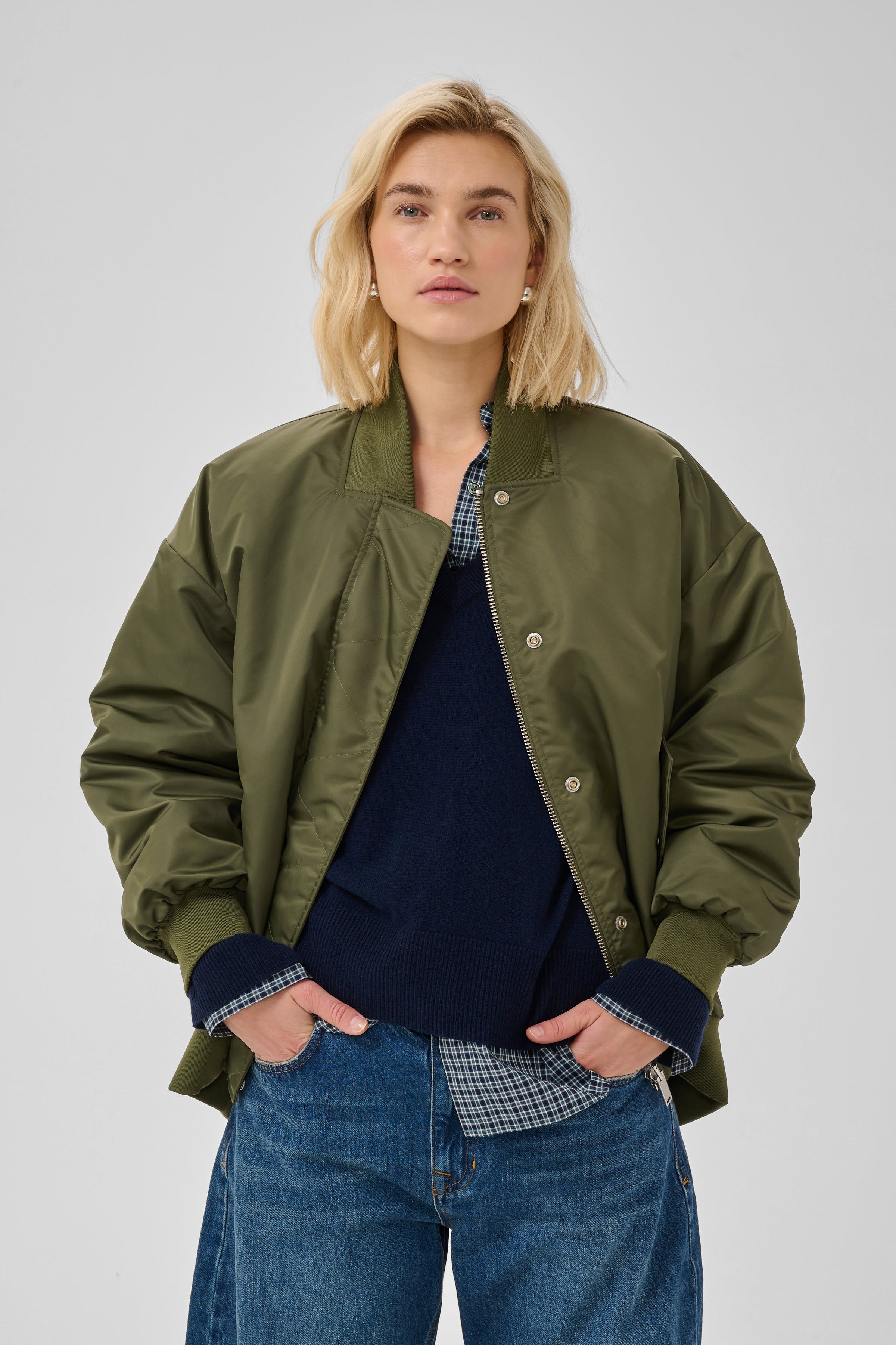 HelgaMW Ytterplagg LOOKBOOK FRONT 10704204-190515