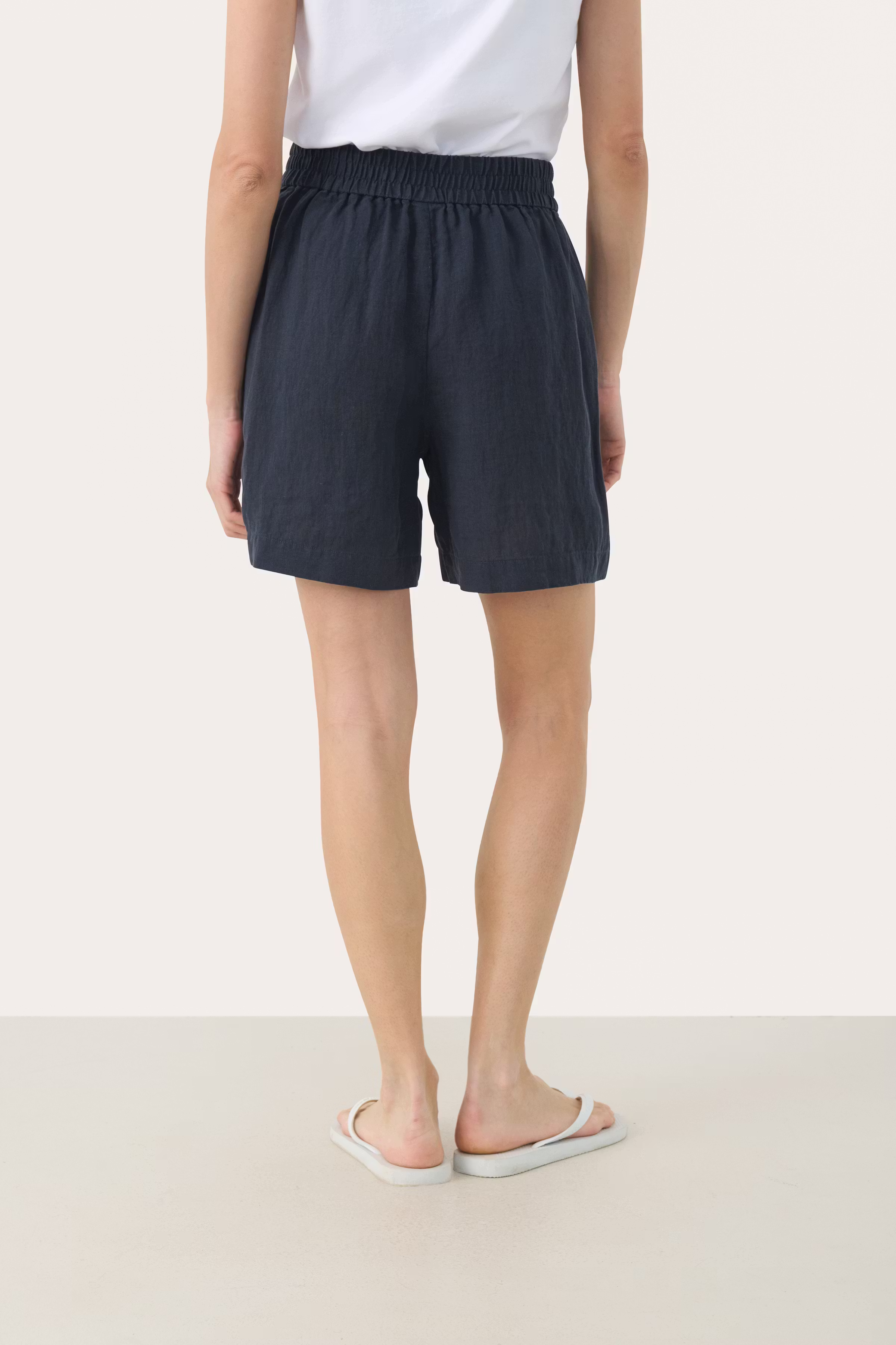 GerdPW Shorts LOOKBOOK BACK 30309937-194109