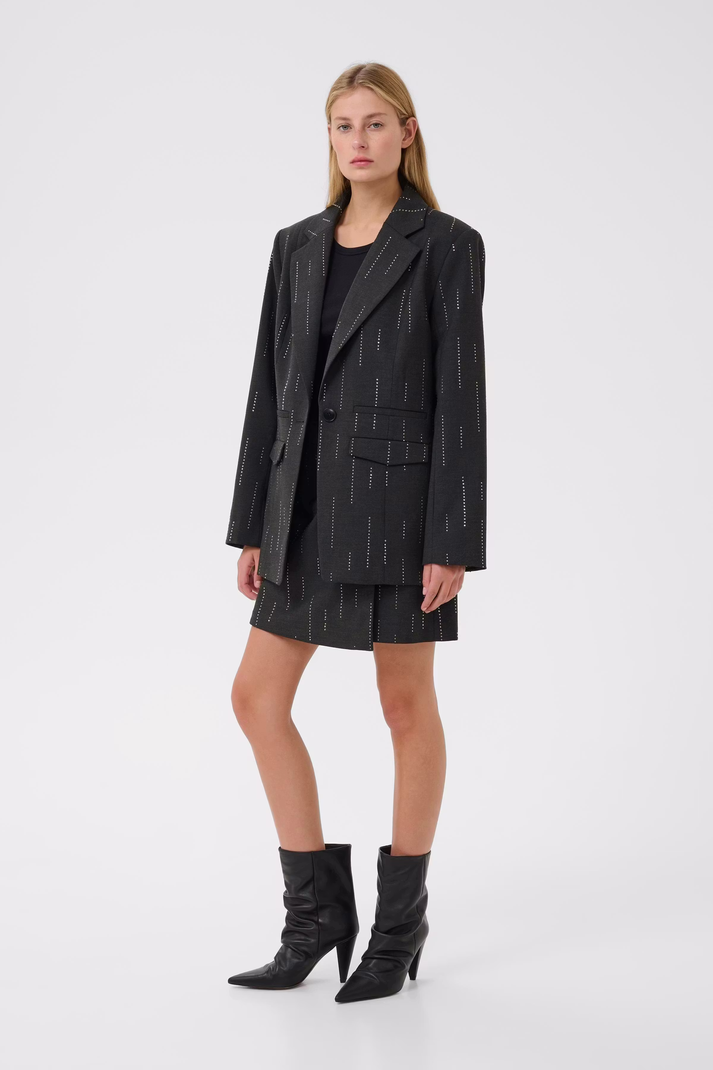 GZadira Blazer LOOKBOOK FRONT 10910707-100494