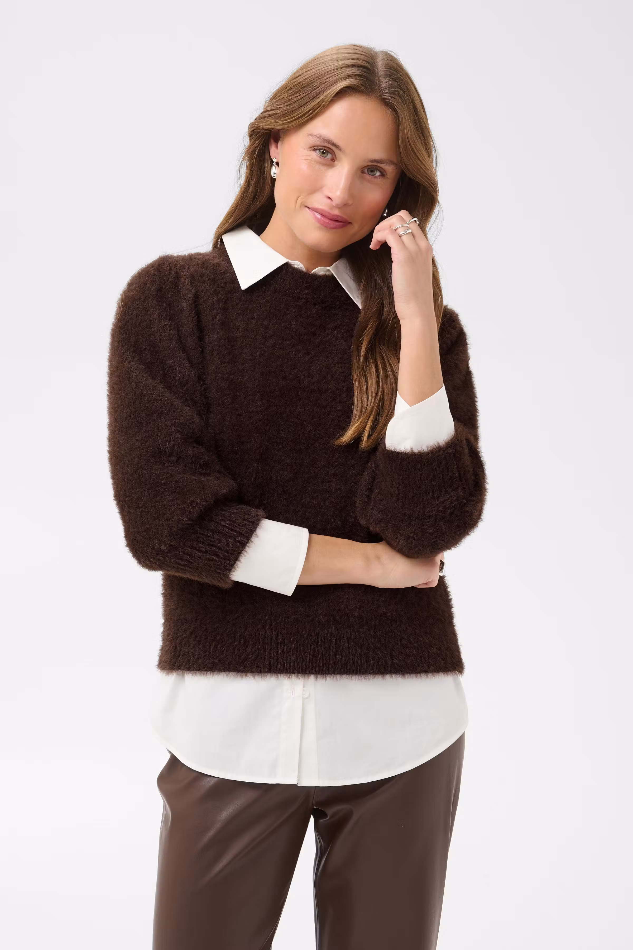 BanniSZ Pullover LOOKBOOK FRONT 30512918-190912