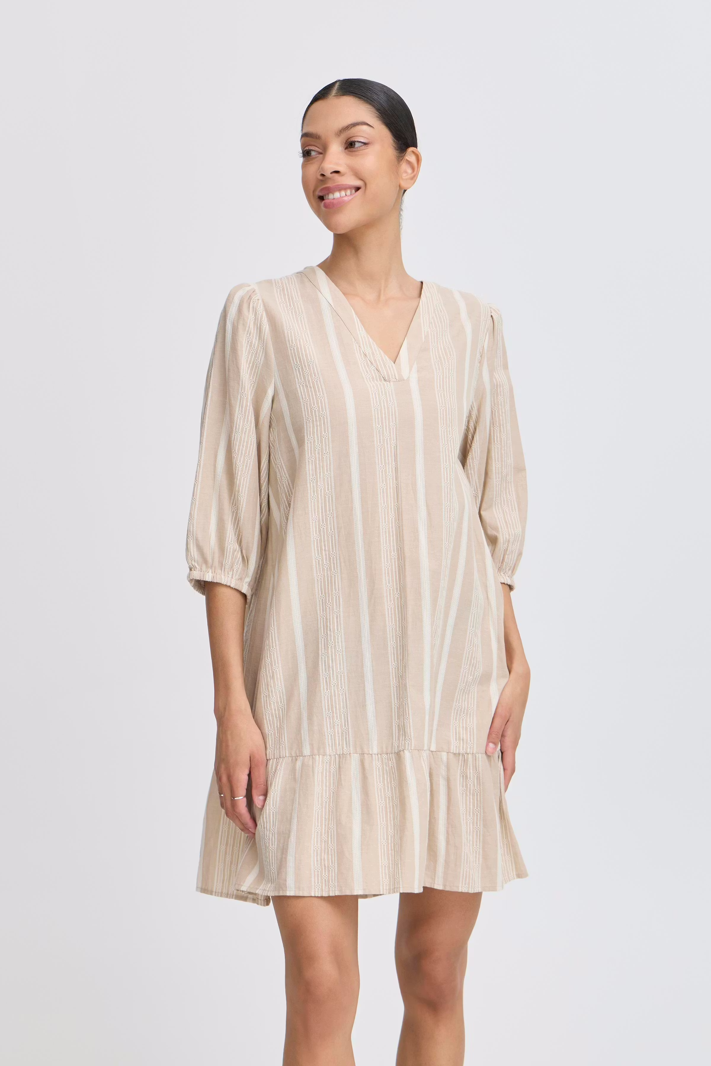 BYILLIANE Kjole LOOKBOOK FRONT 20816910-202843