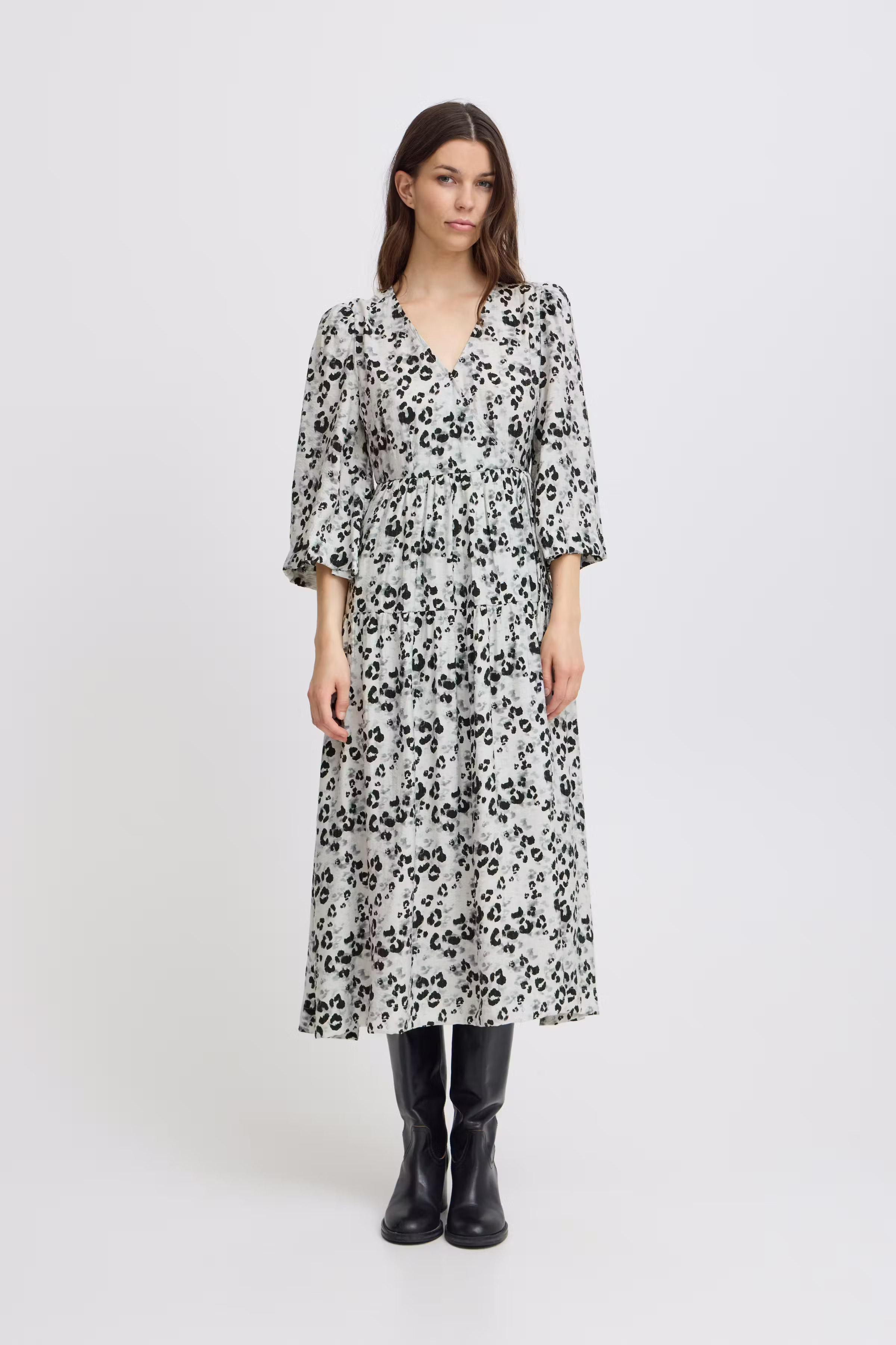 IHVALOR Kleid LOOKBOOK FRONT 20121860-203676