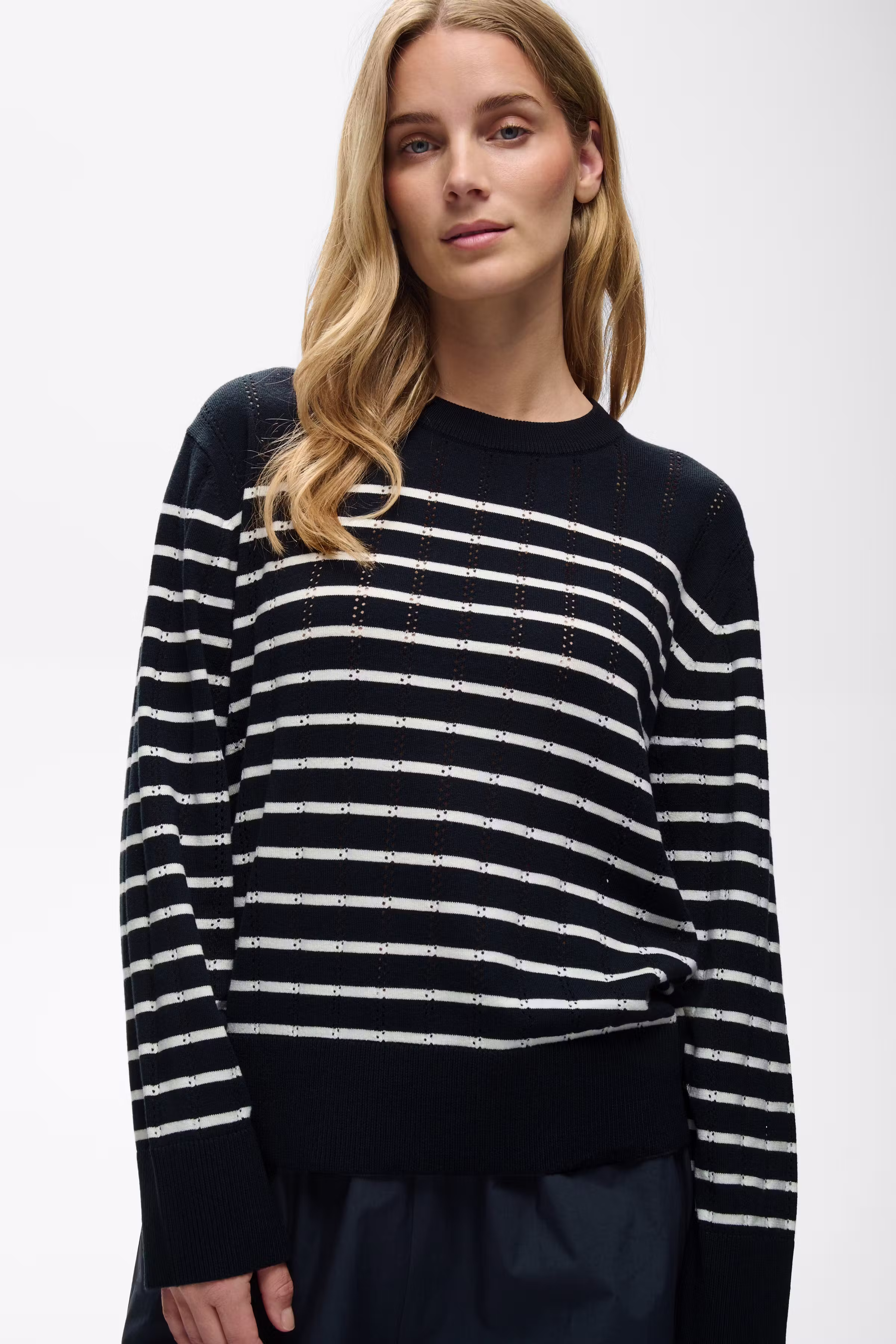 DzejlaPW Pullover LOOKBOOK DETAIL 30311120-305579