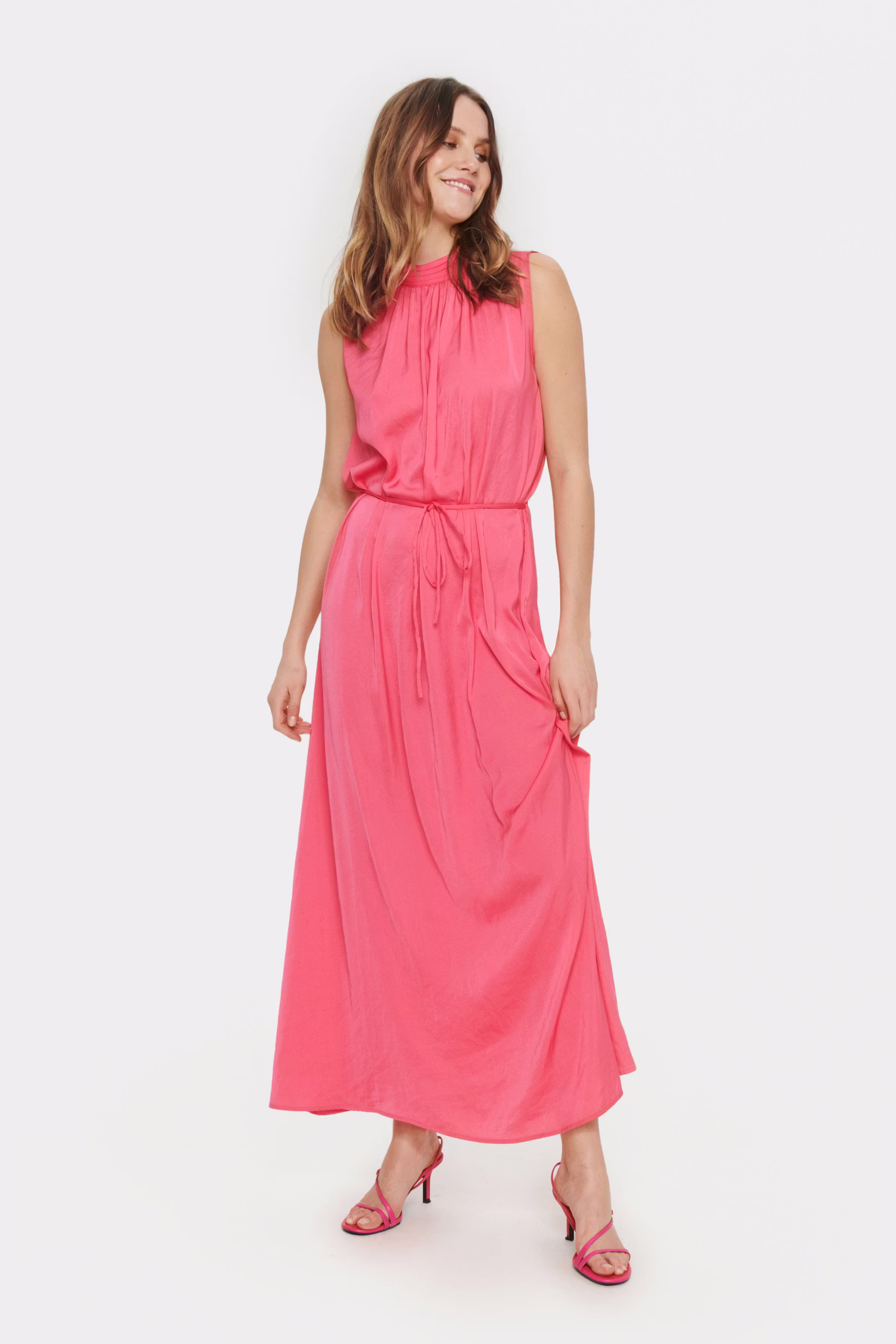 VanoraSZ Klänning LOOKBOOK FRONT 30512709-172033