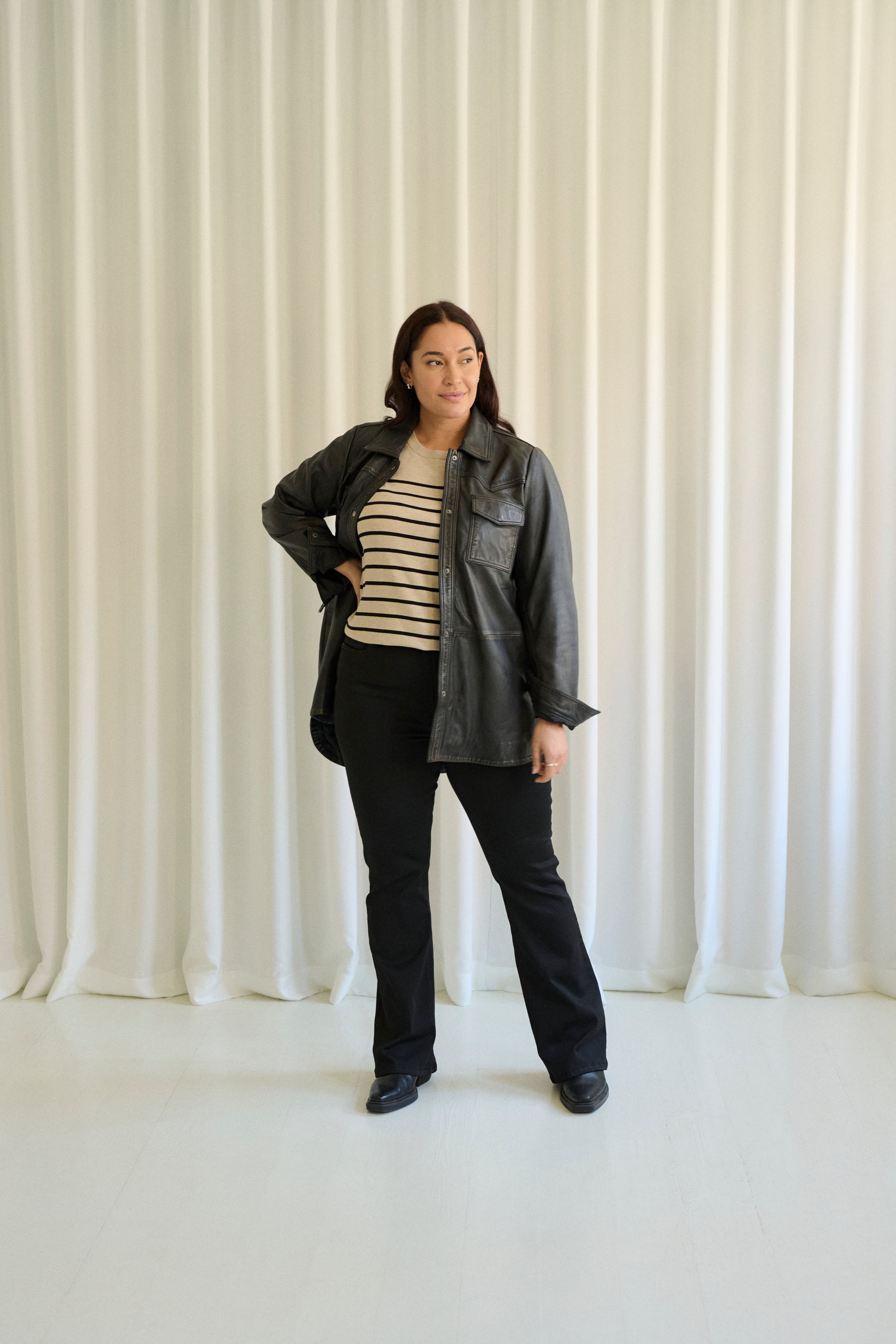 KCjanet Shirt LOCATION NONE 10582902-106102