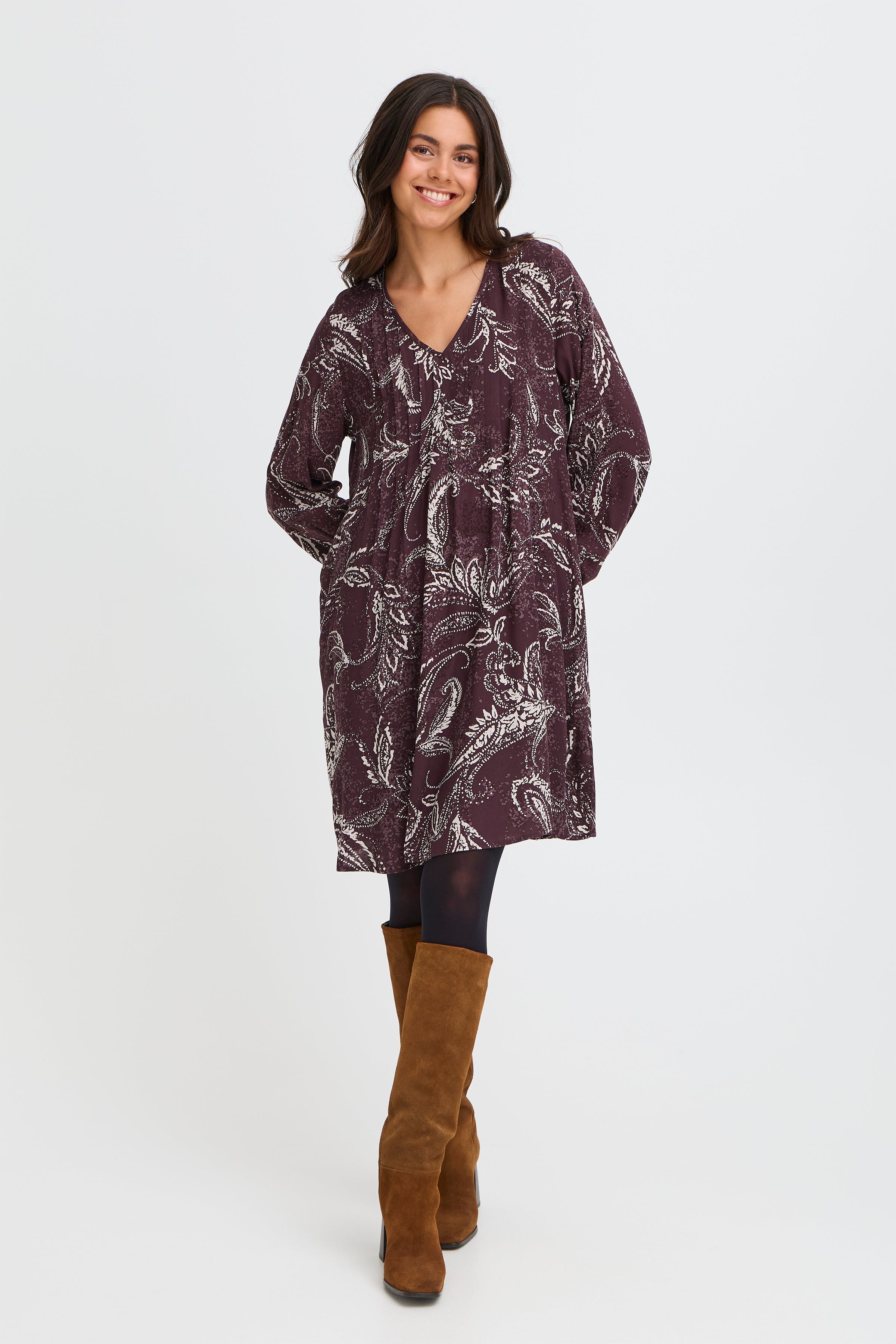 FRKIKI Kjole LOOKBOOK FRONT 20617102-900001536