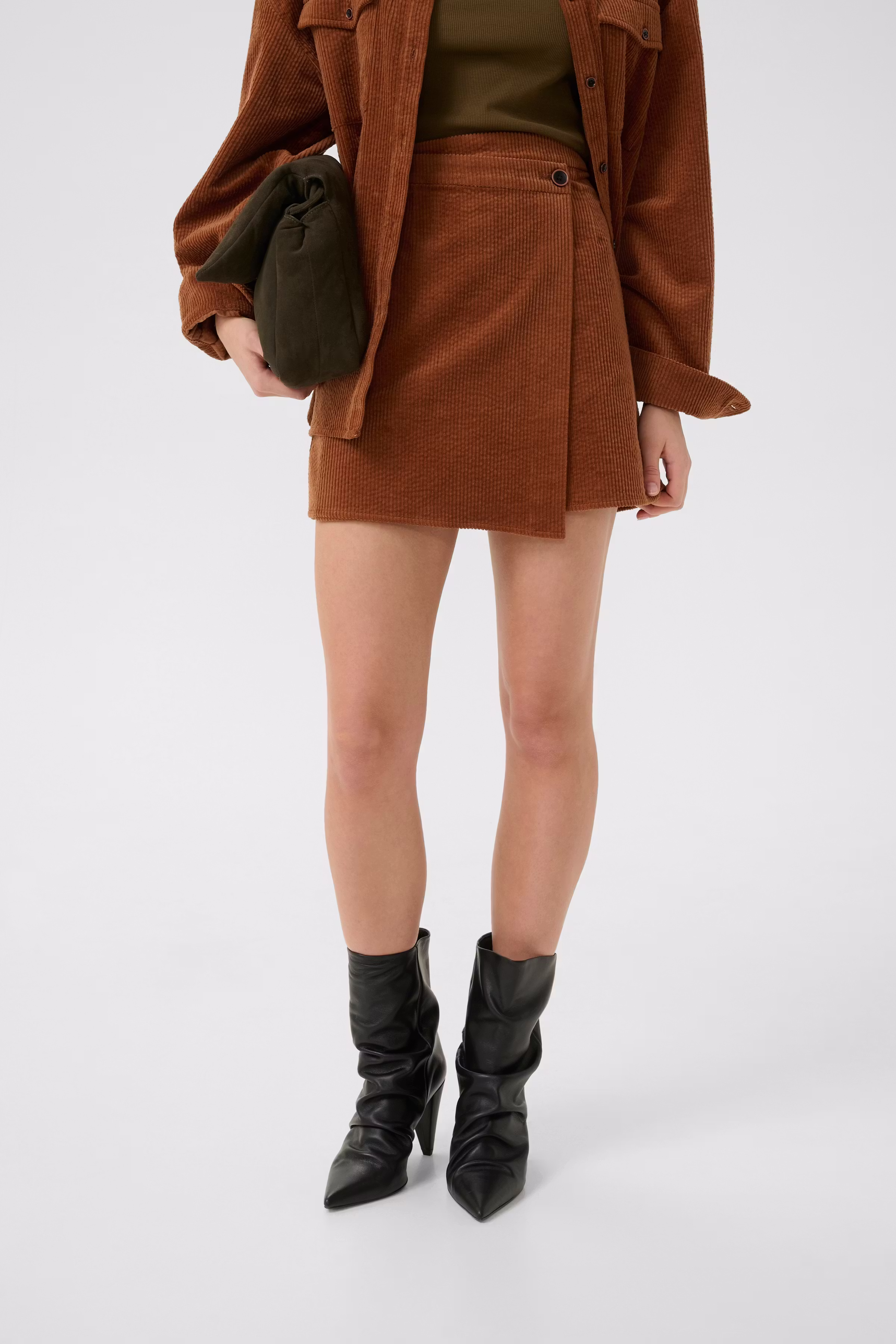 GZcortes Nederdel LOOKBOOK FRONT 10910625-191242