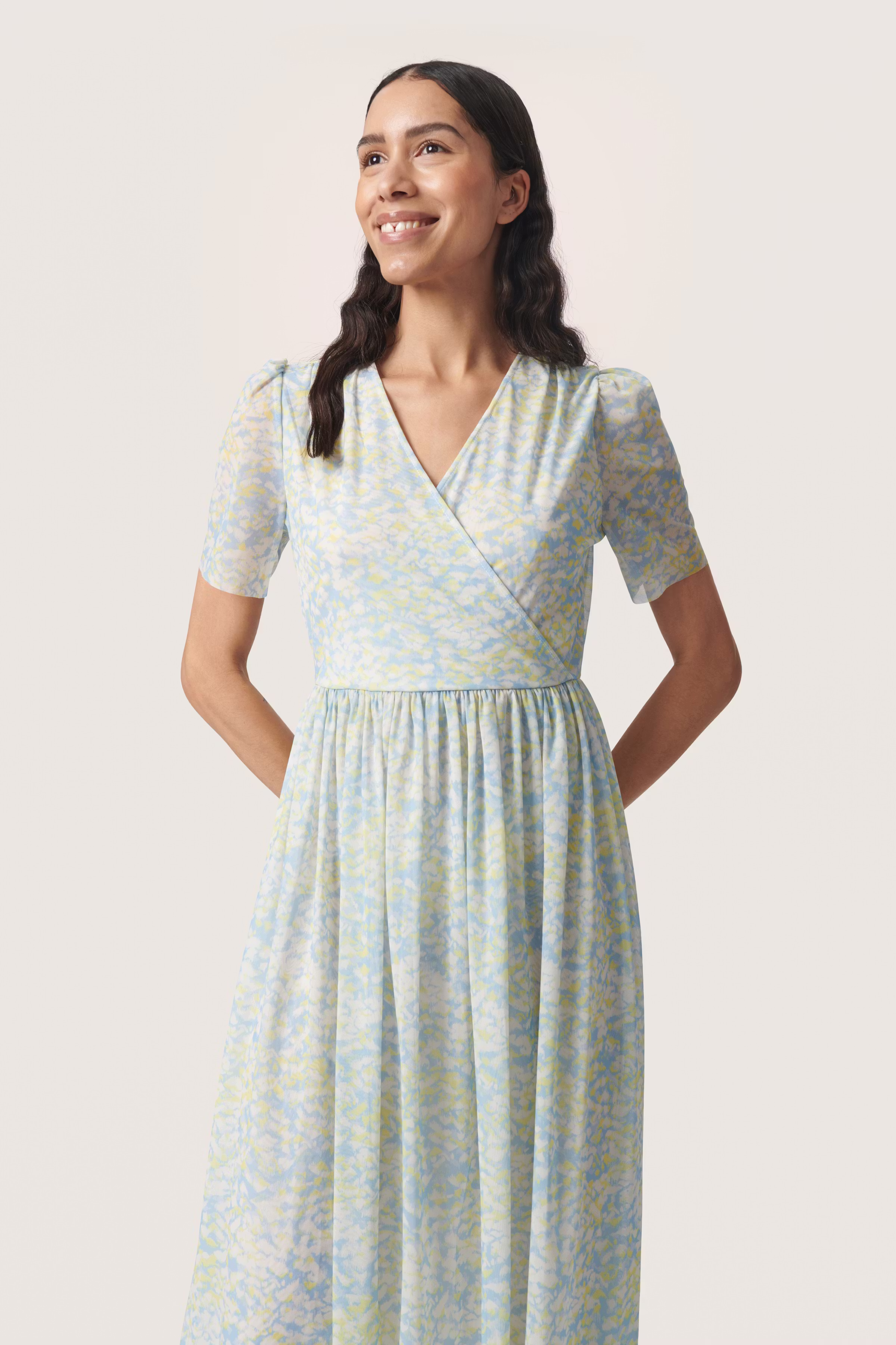 SLAmela Kjole LOOKBOOK FRONT 30407491-302997