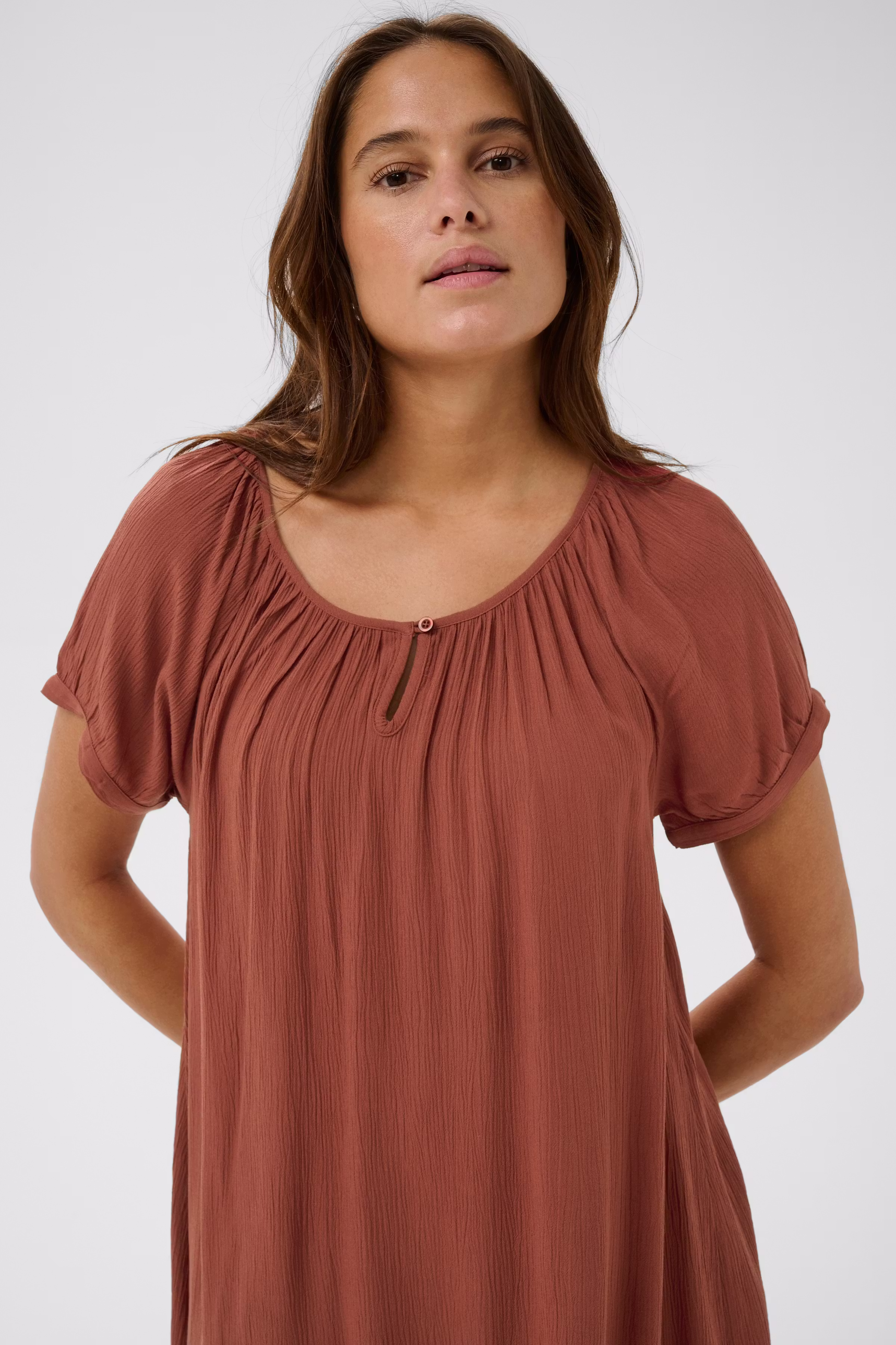 Amber Tunika LOOKBOOK DETAIL 501031-191334