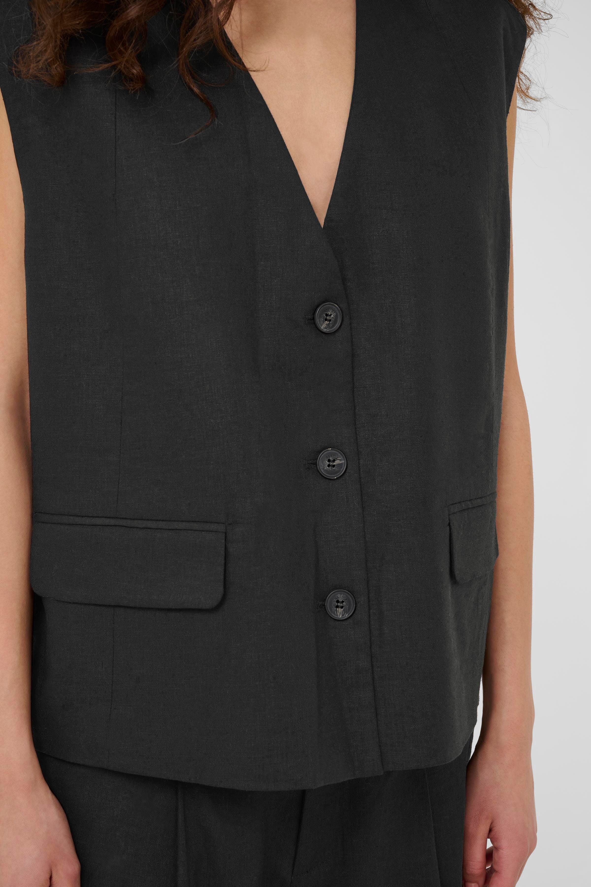 GZizza linen waistcoat LOOKBOOK DETAIL 10910239-100017