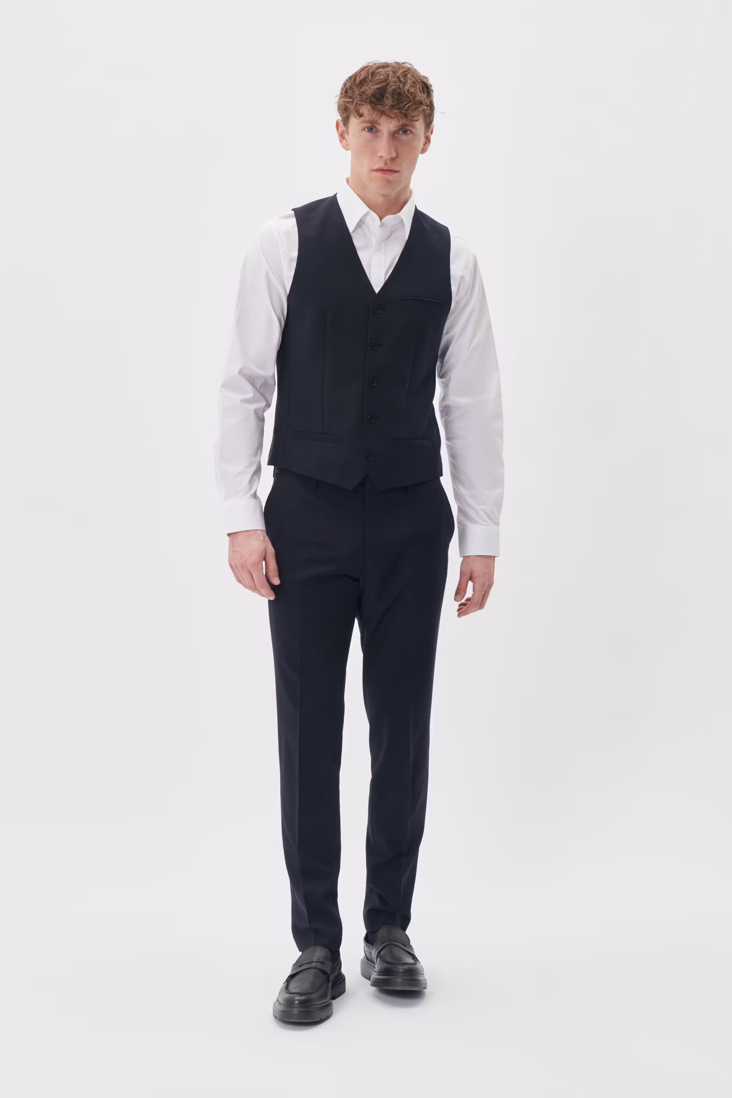 Vincent Bukser LOCATION NONE 30203434-194011