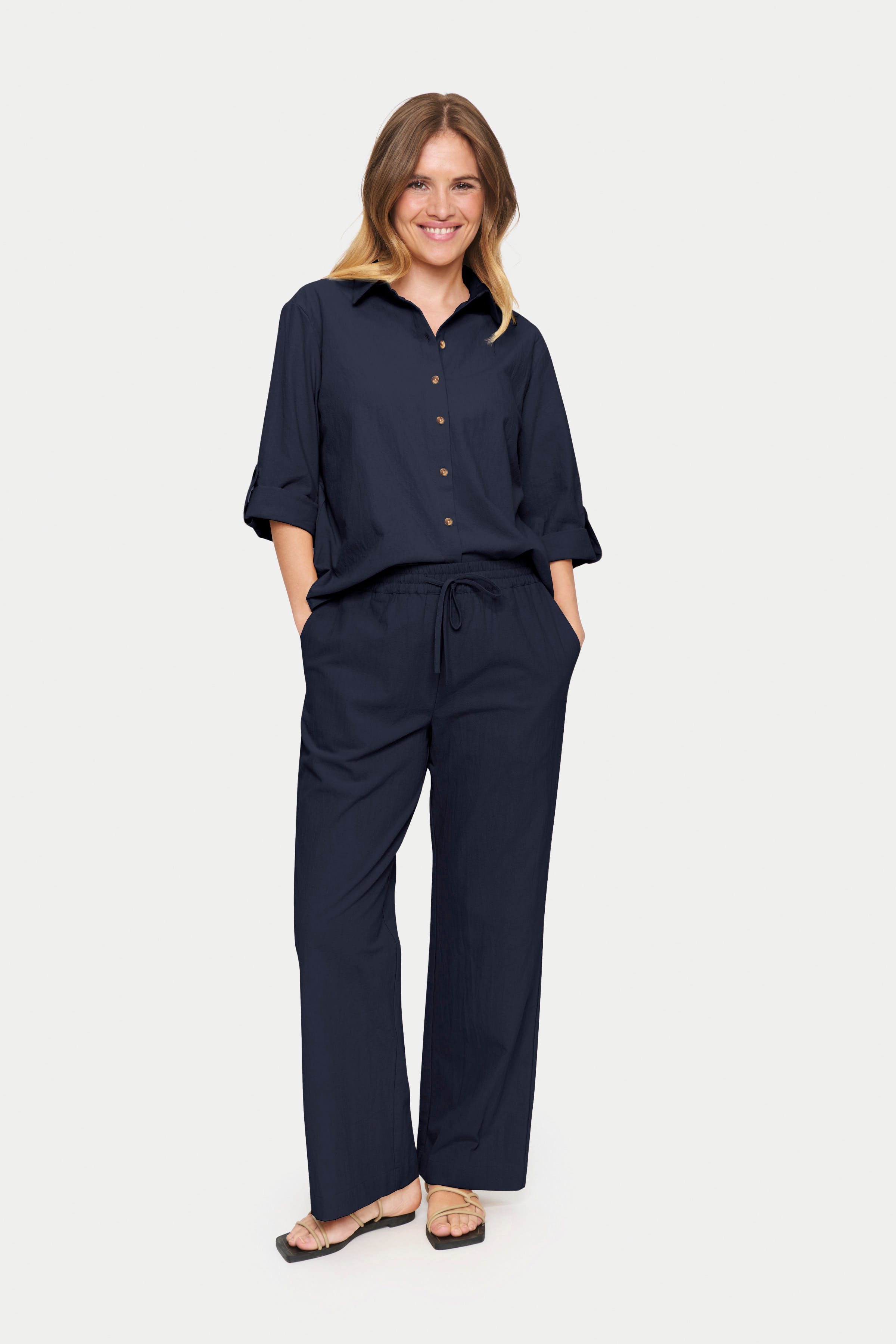 Zalinda Byxor LOOKBOOK FRONT 30513816-193924