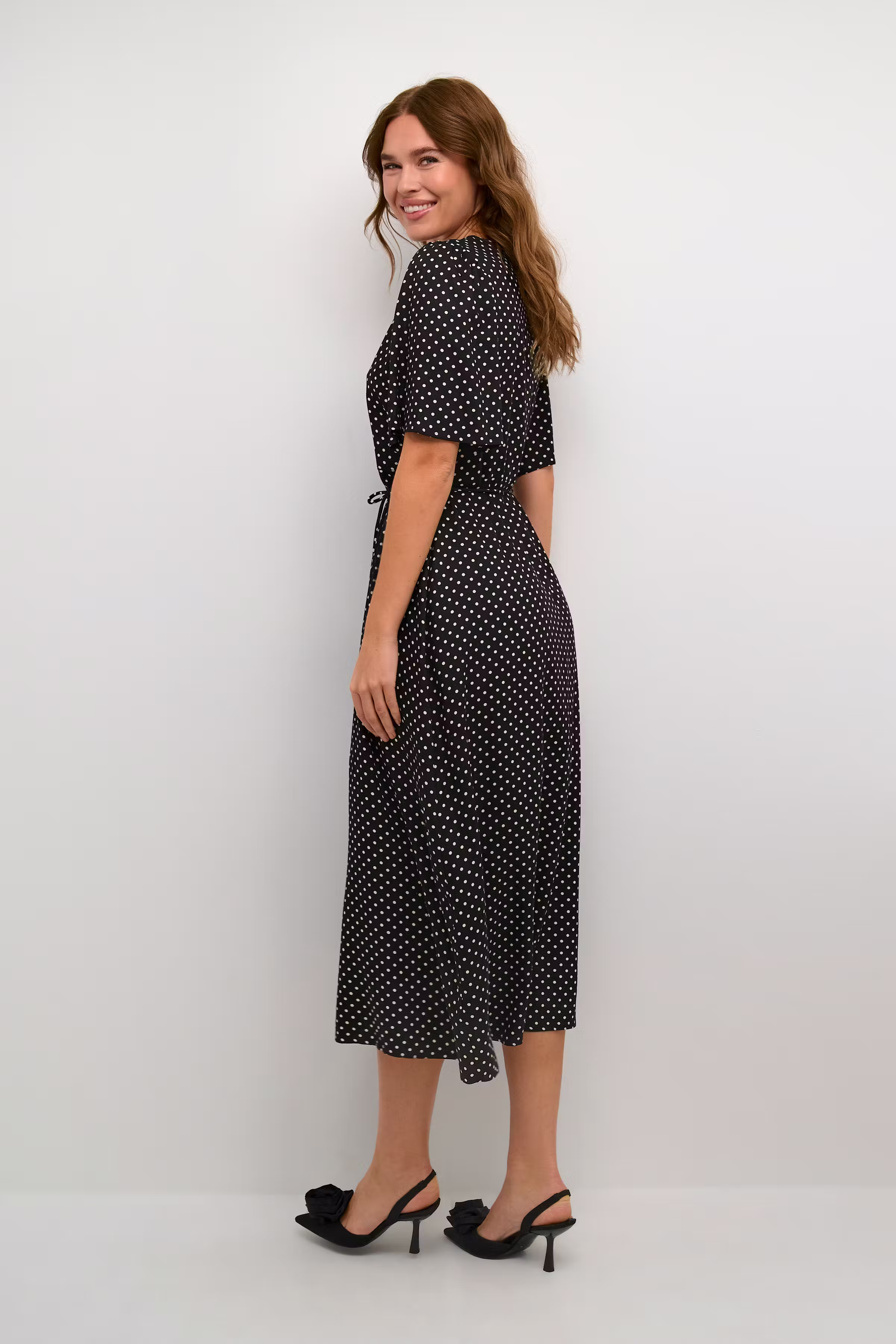 KAthora Kjole LOOKBOOK BACK 10552317-106269