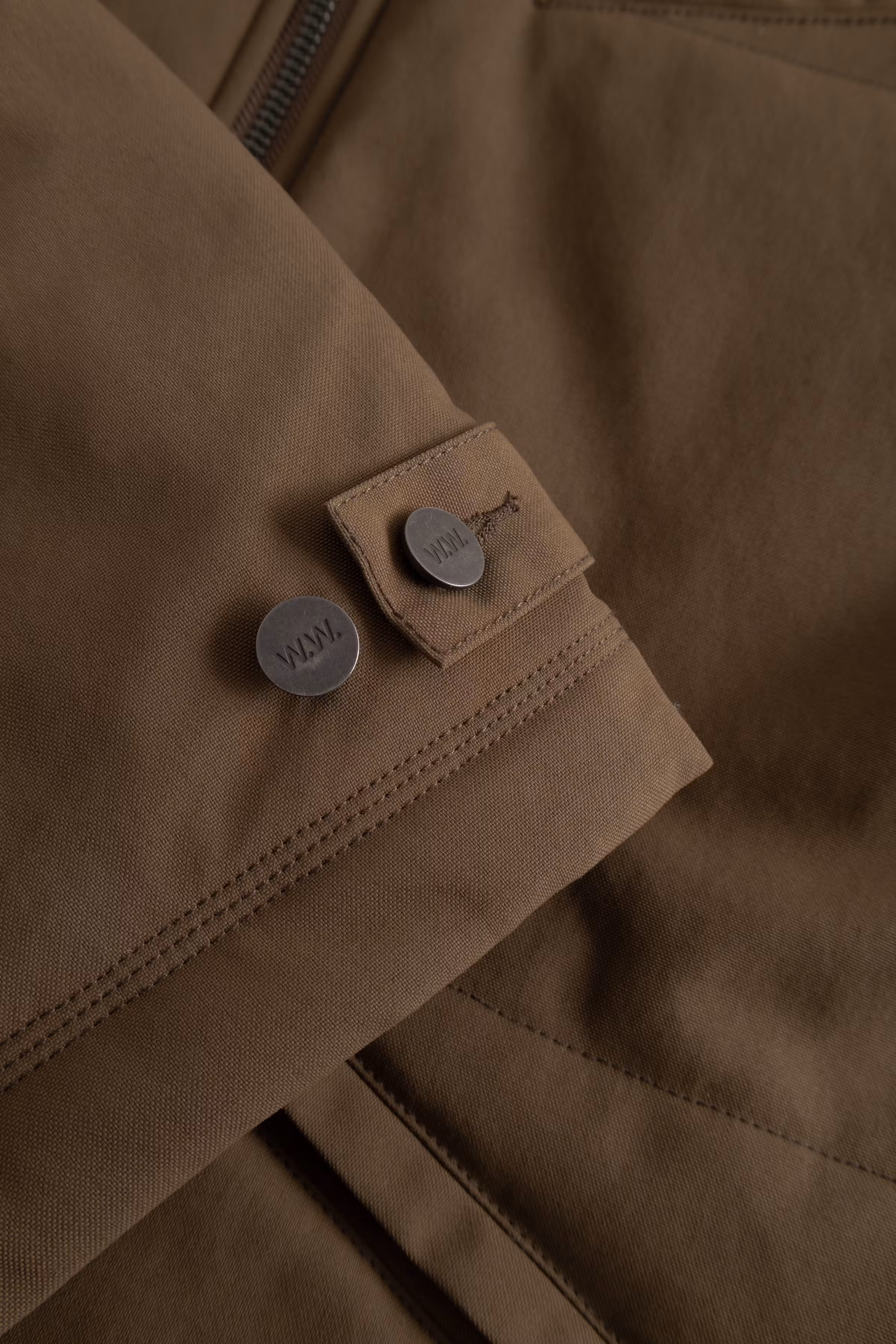 WWBruce Jacka PACK DETAIL 30252212-190815