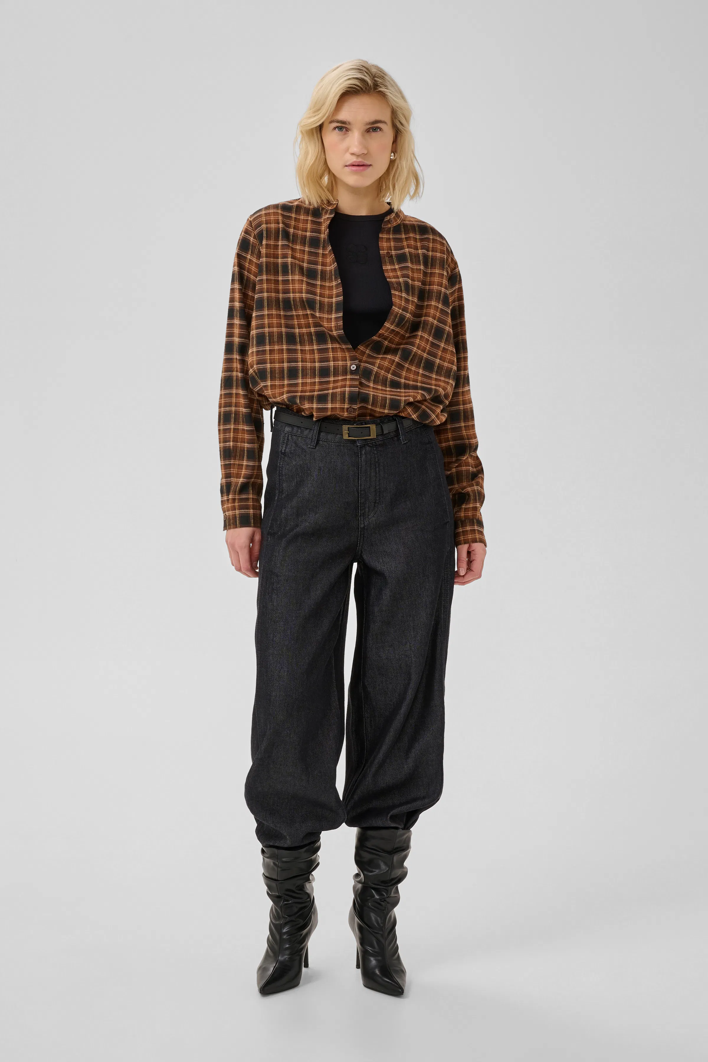 MWKendel Jeans LOOKBOOK FRONT 10705627-100073