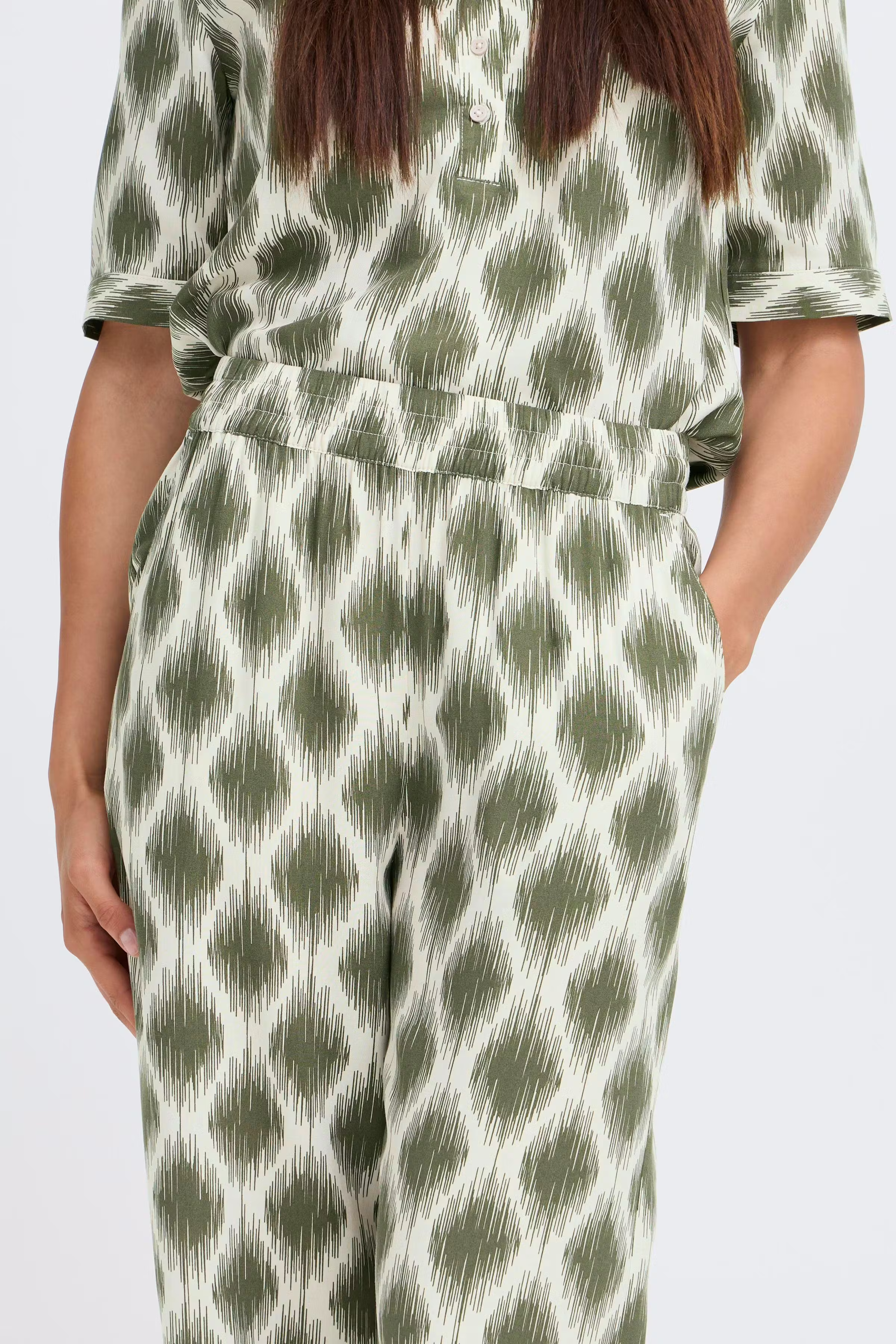 BYMMJOELLA Byxor LOOKBOOK DETAIL 20811296-900006746