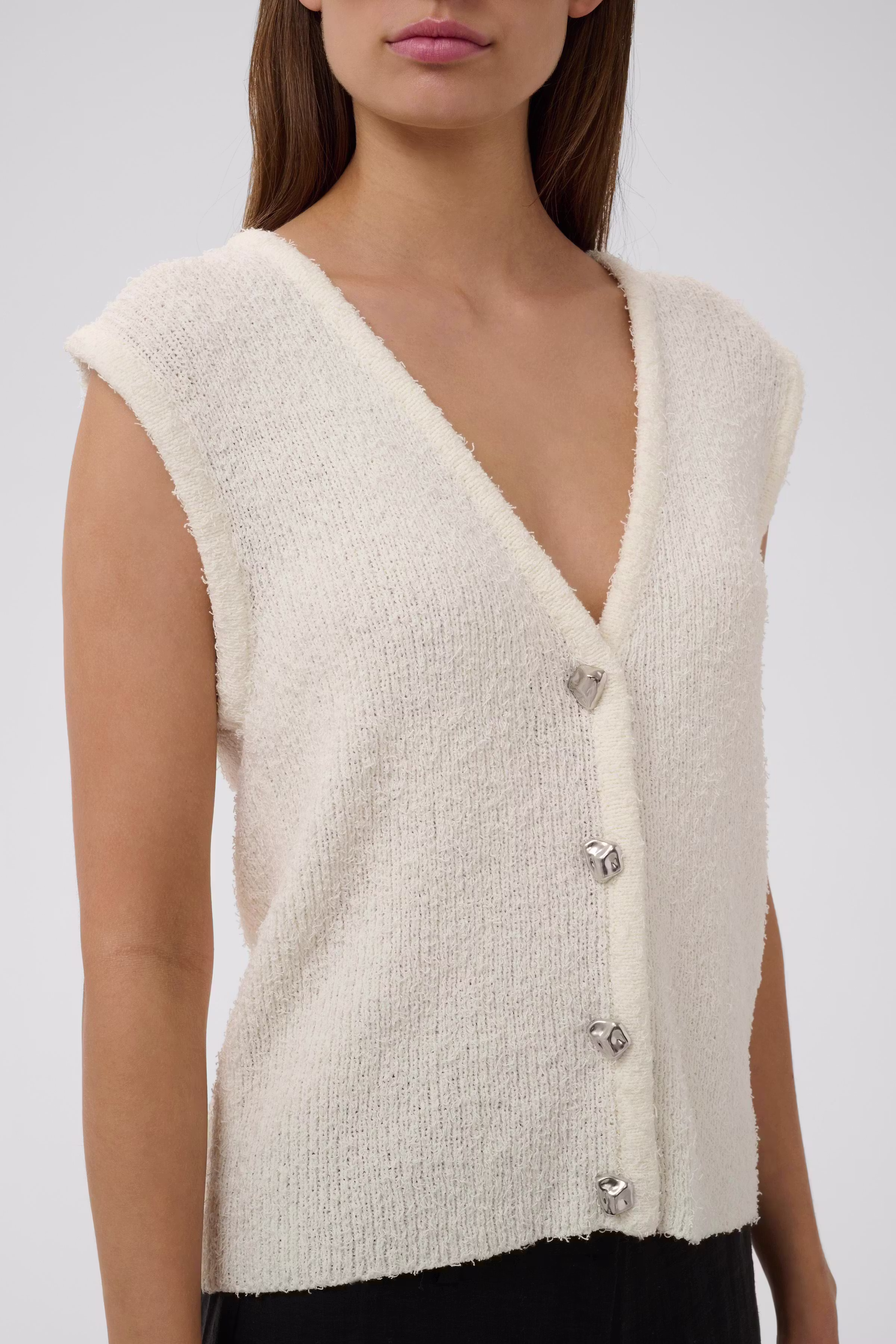 SLDamali Waistcoat LOOKBOOK DETAIL 30409308-111001