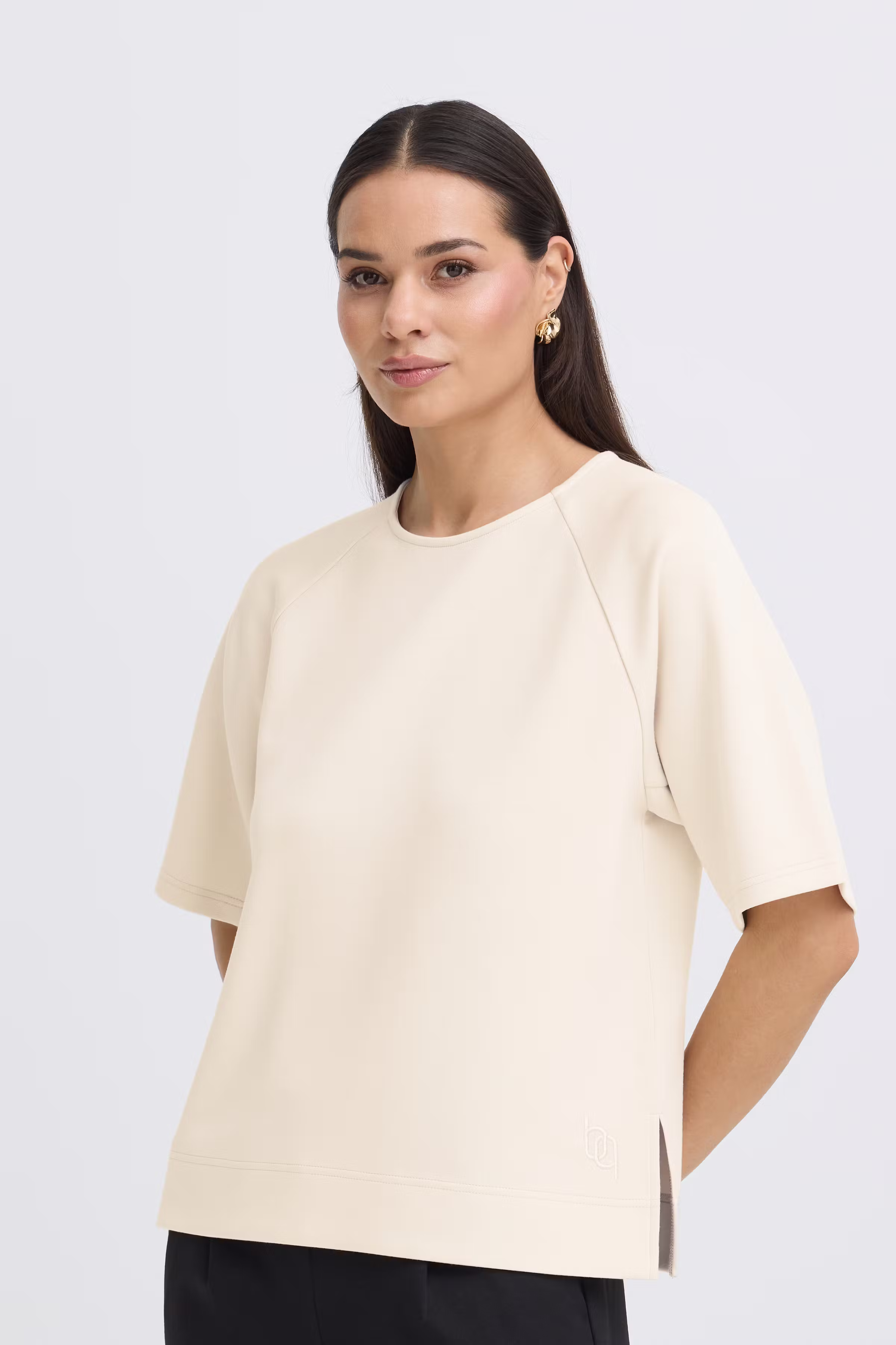 BYPUSTI T-shirt LOOKBOOK FRONT 20818708-135304