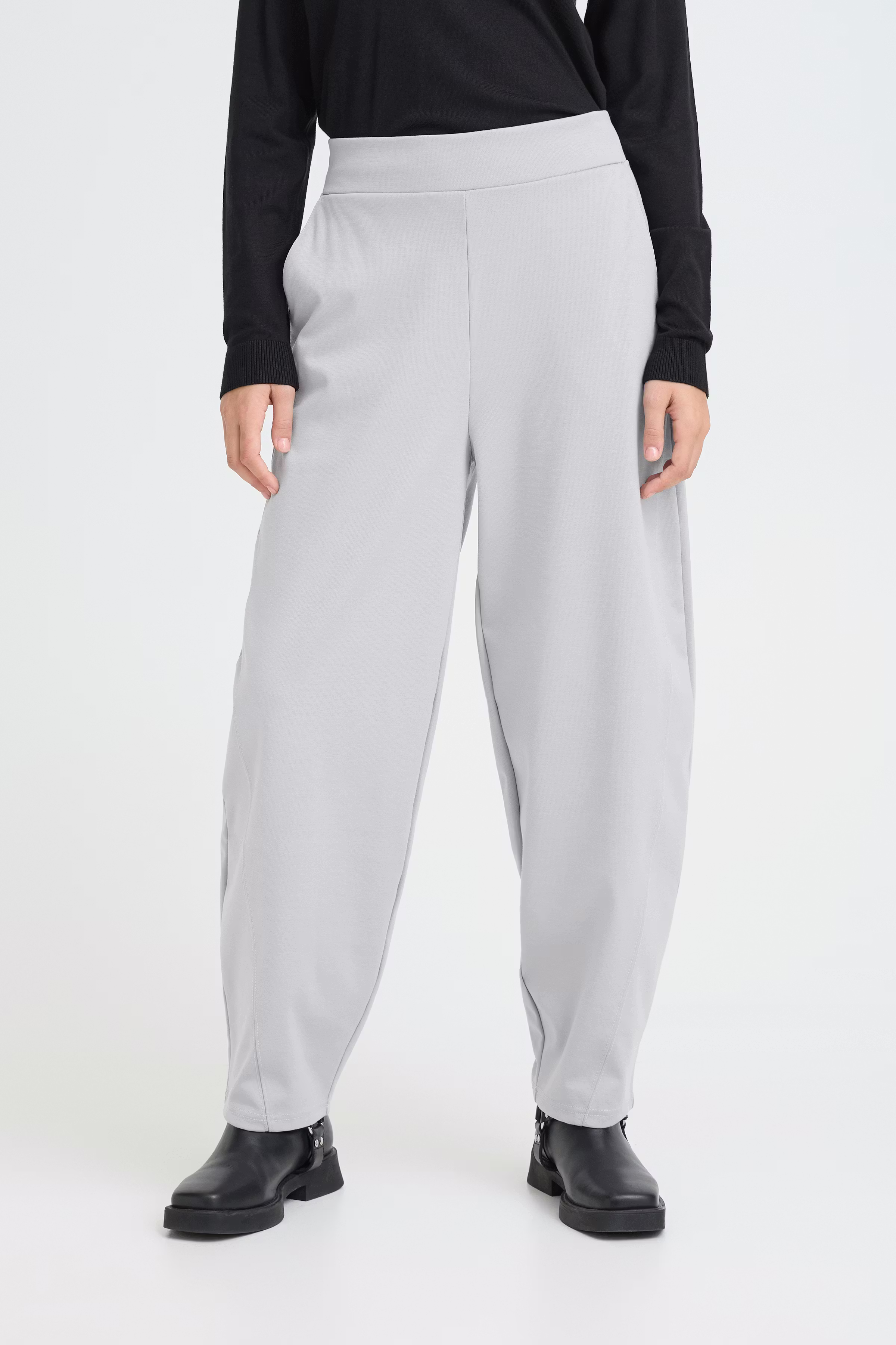 IXKATE BARREL  Bukser LOOKBOOK FRONT 20123727-163916