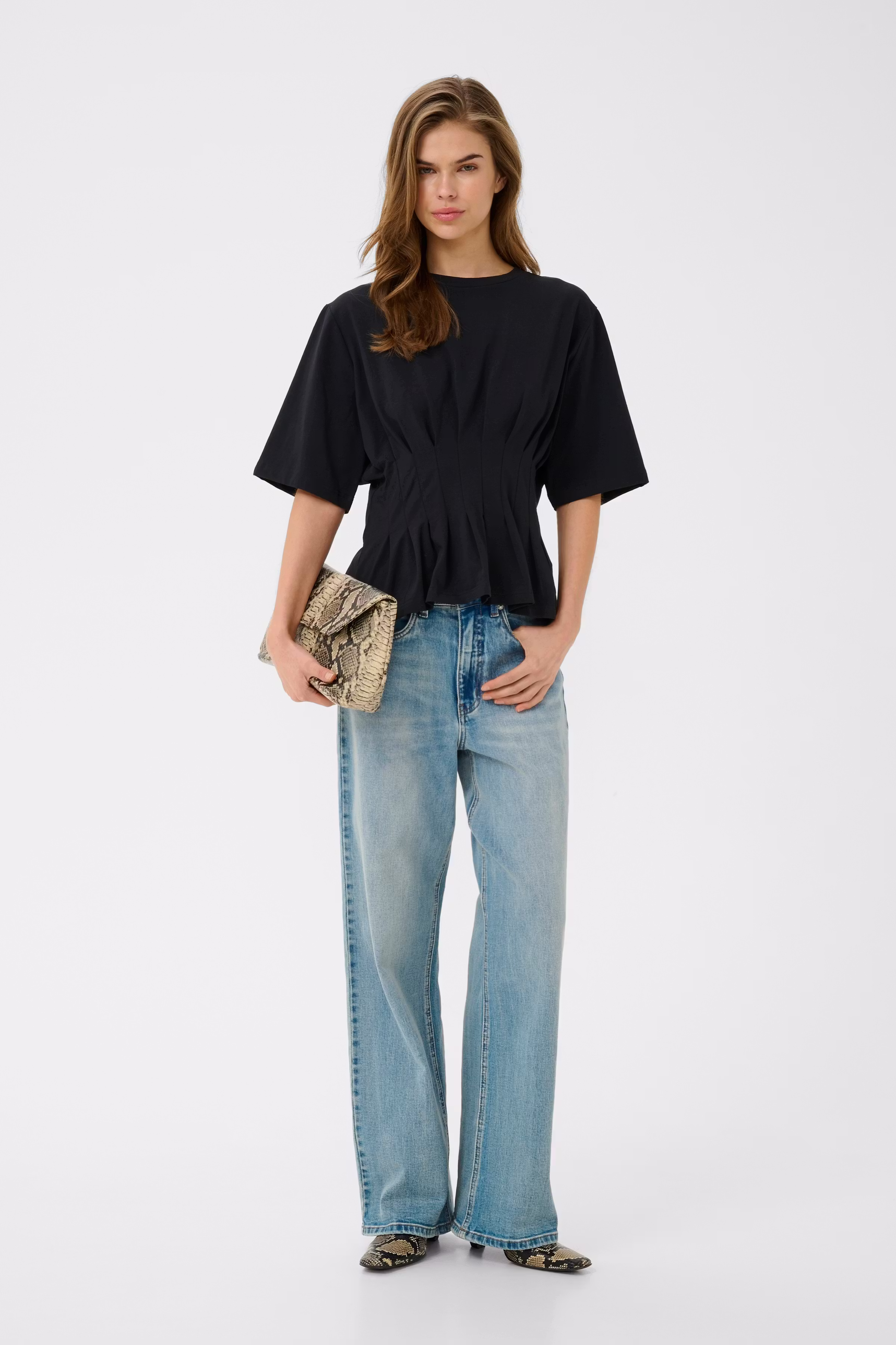 GZinez T-shirt LOOKBOOK FRONT 10910147-100017