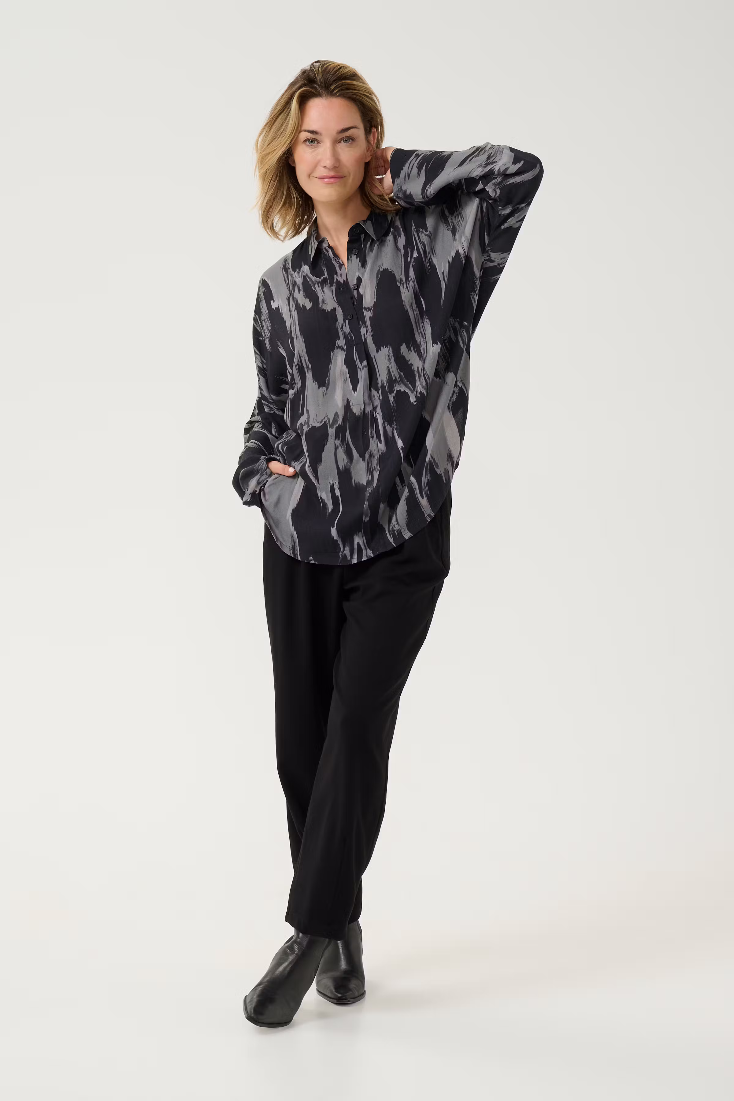 BPsusanne Blus LOOKBOOK FRONT 10590765-106748B