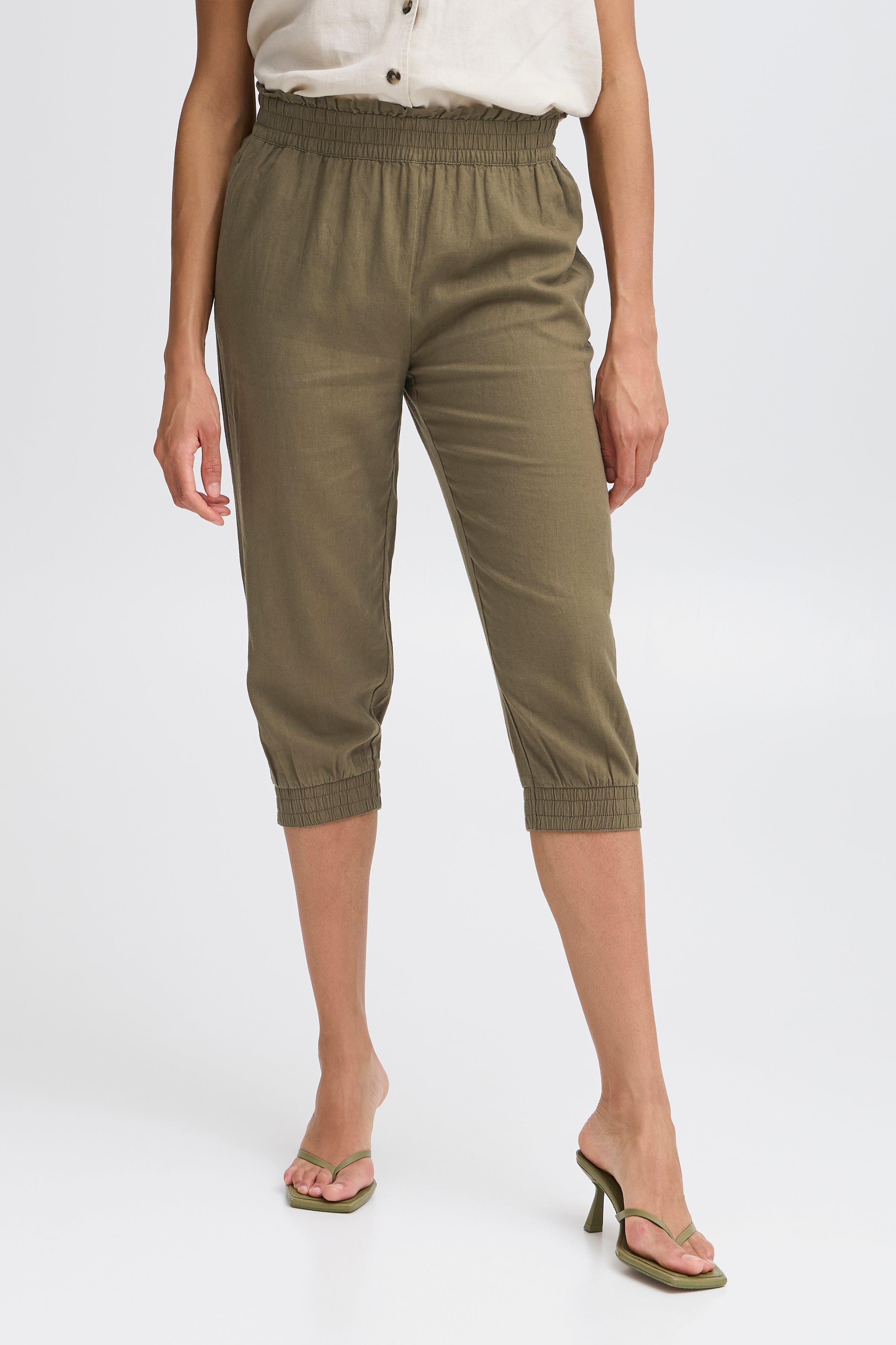 BYFALAKKA Trousers LOOKBOOK FRONT 20813372-190510